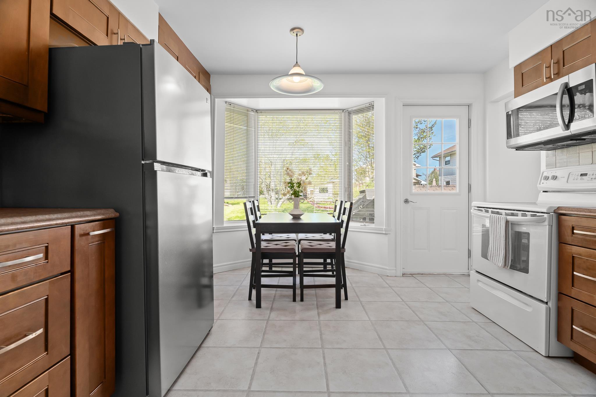 View image 11