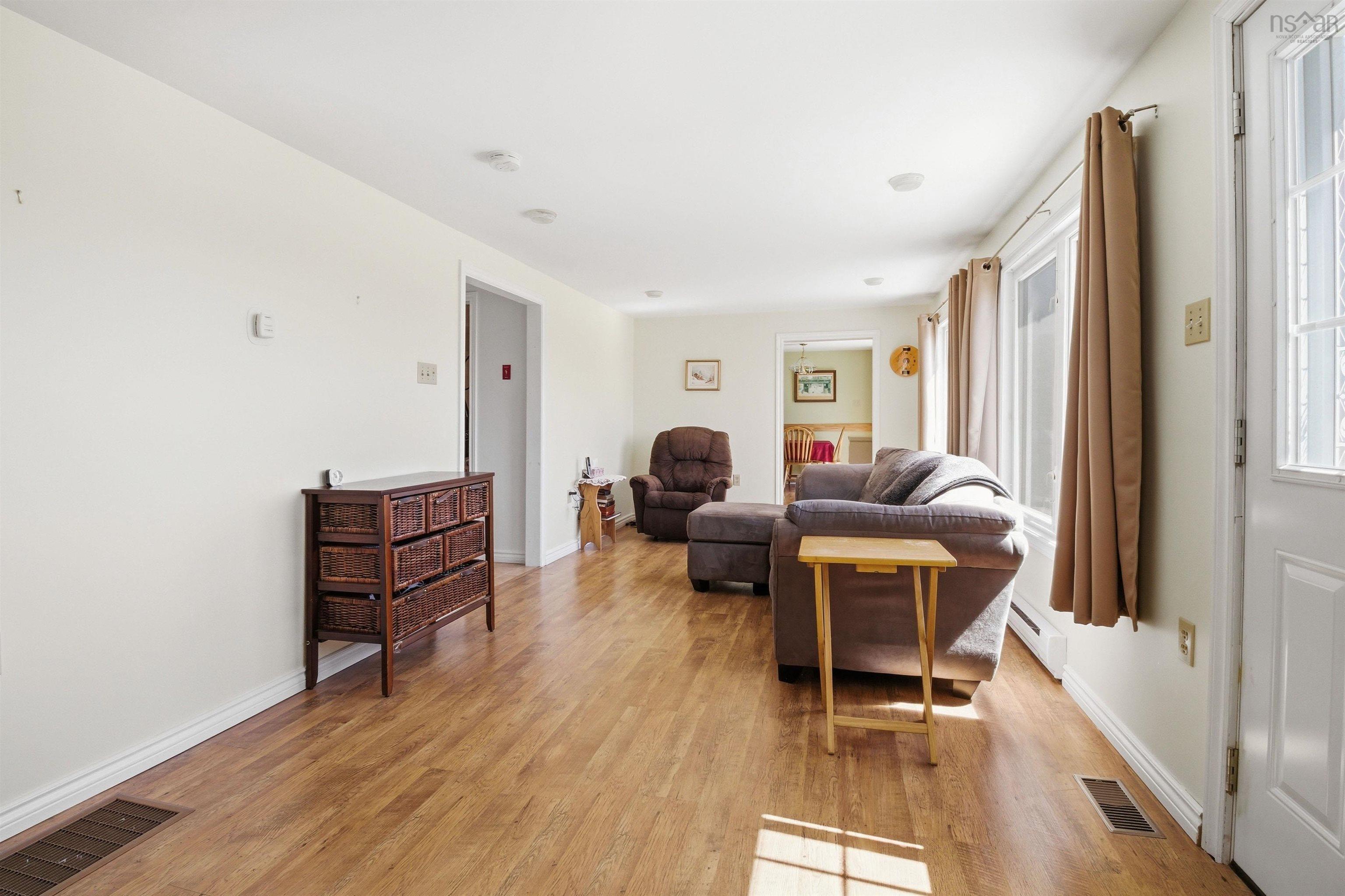 View image 10
