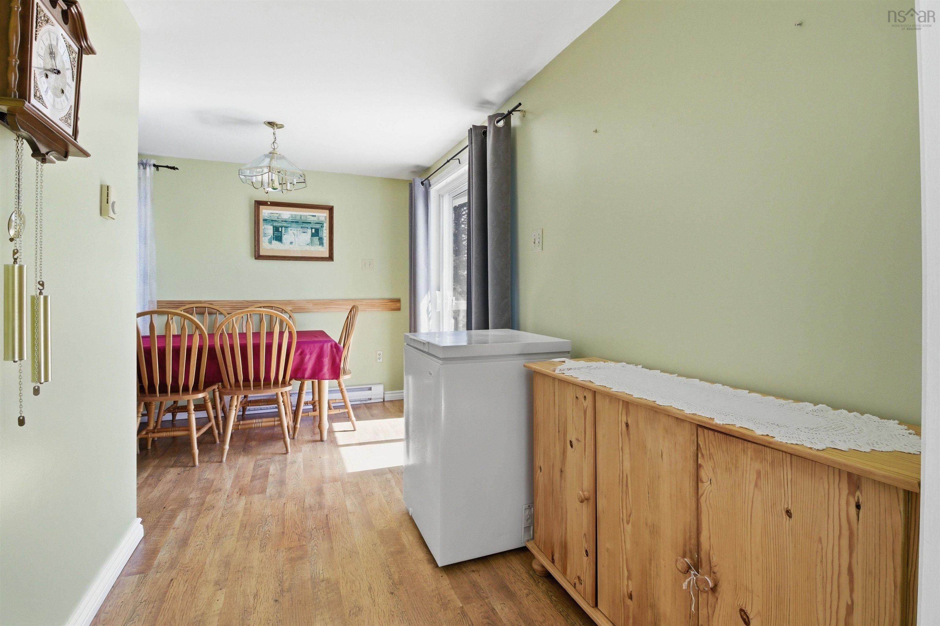 View image 12