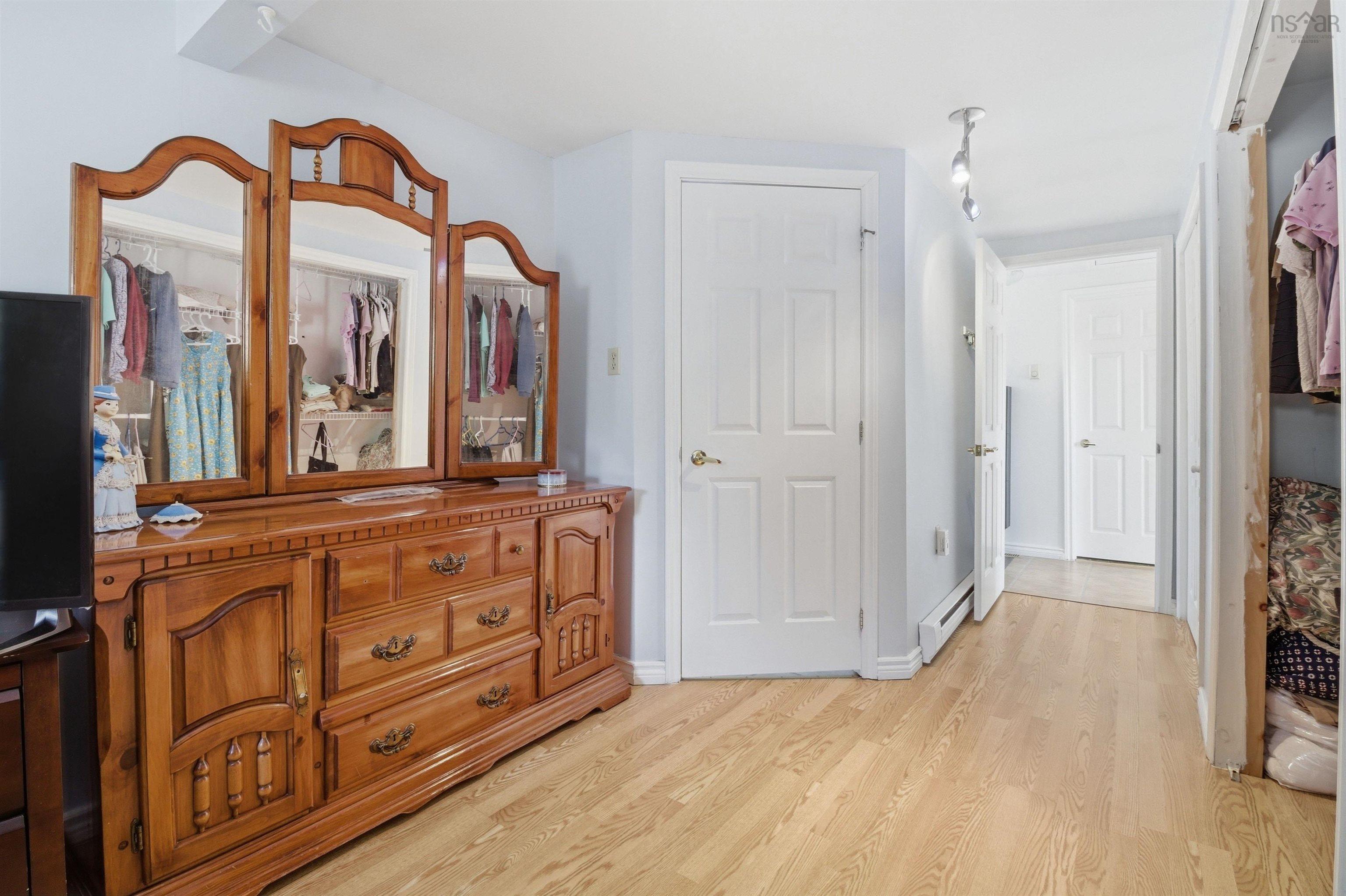 View image 19