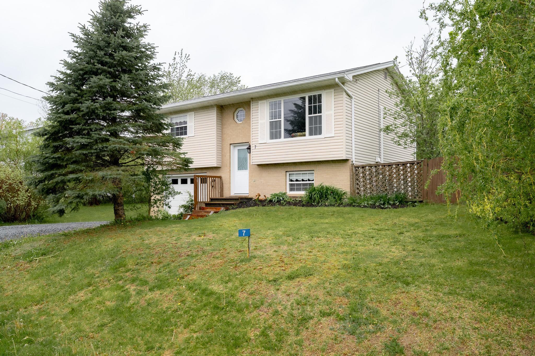 Thumbnail image for 7 Daun Avenue MLS<sup>®</sup> 202612377