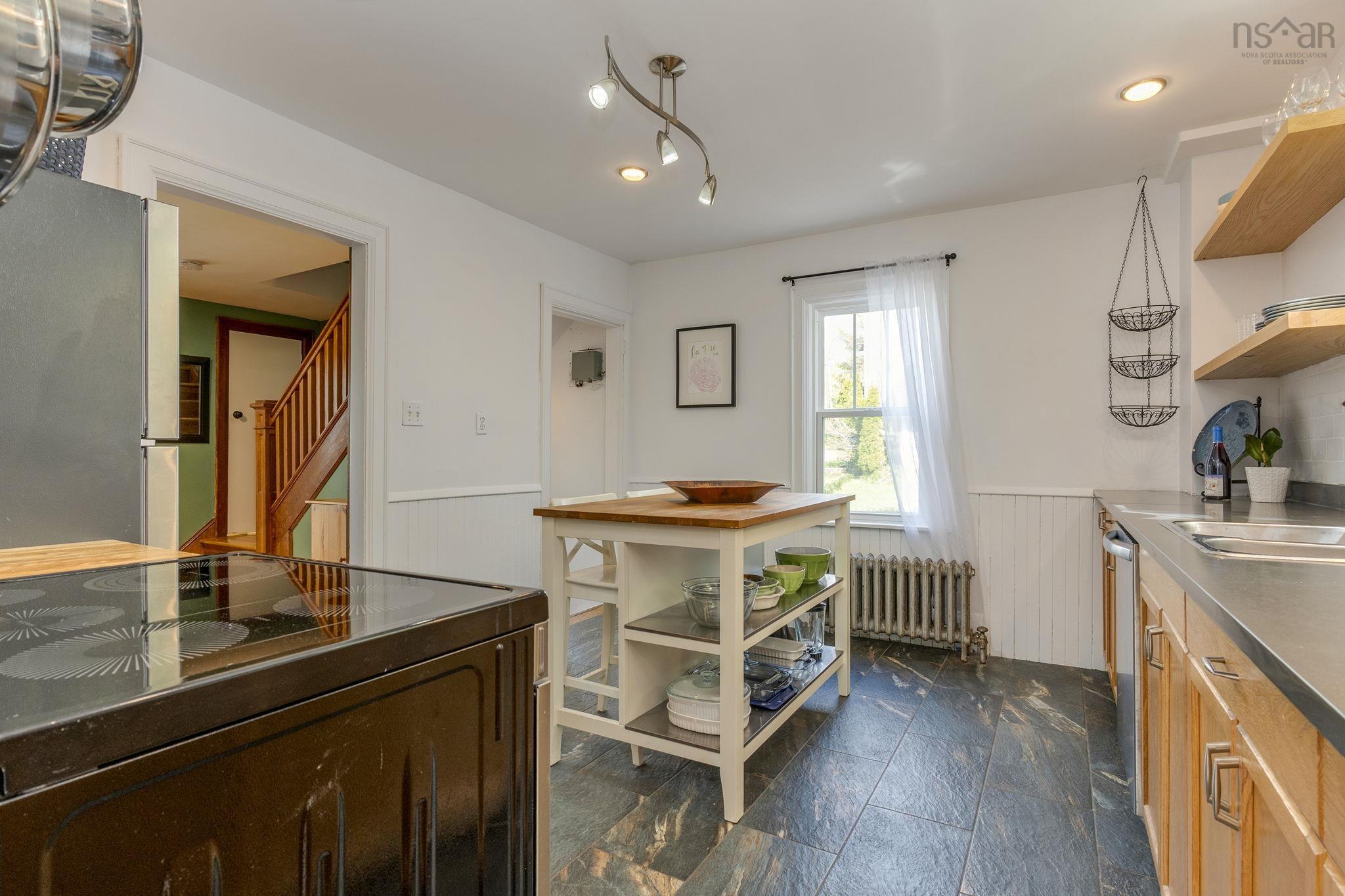 View image 17