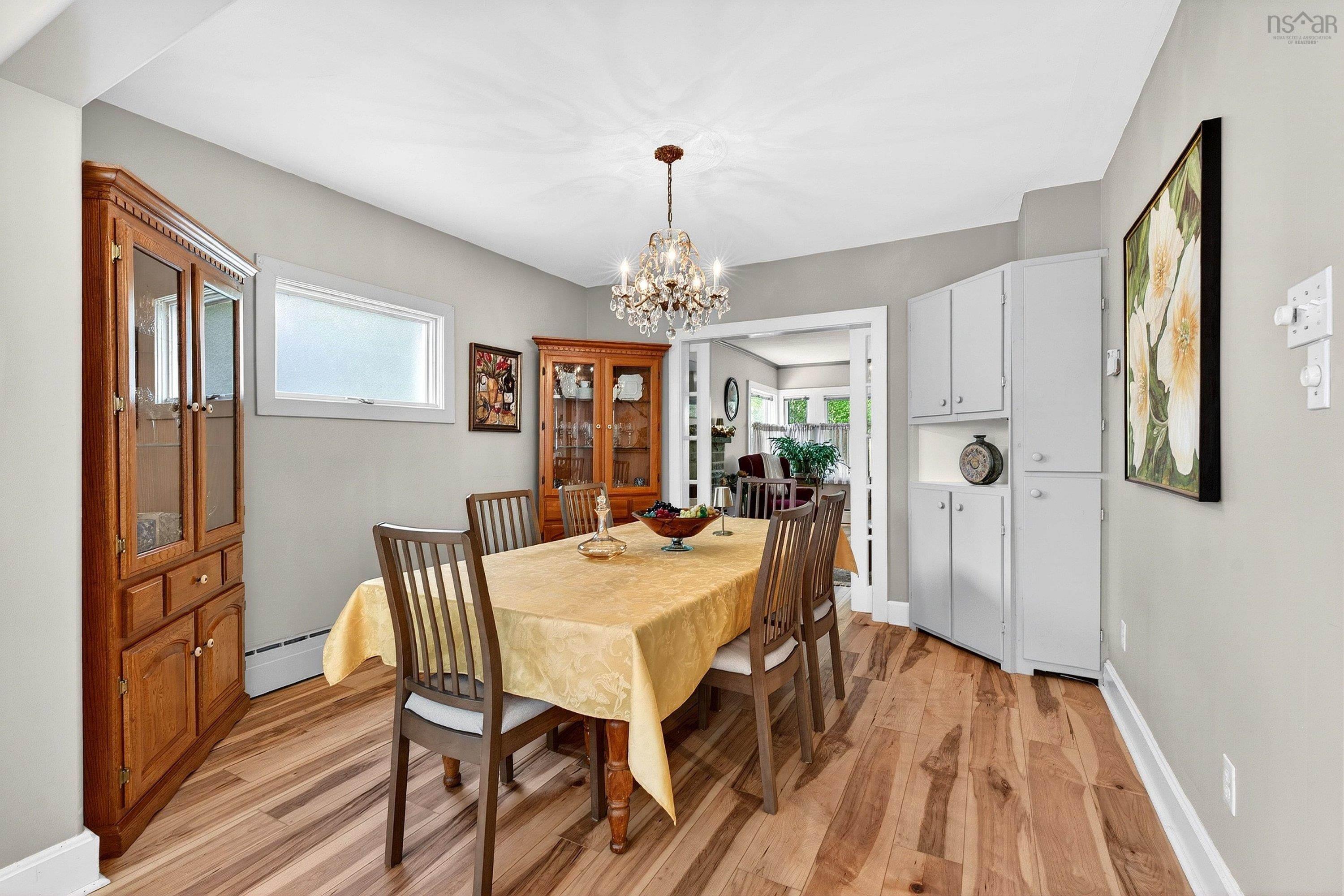 View image 17