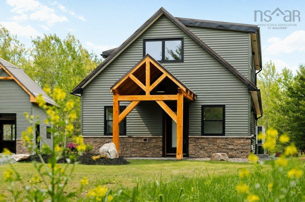 Thumbnail image for 32 Bella Vista Lane MLS<sup>®</sup> 202612415