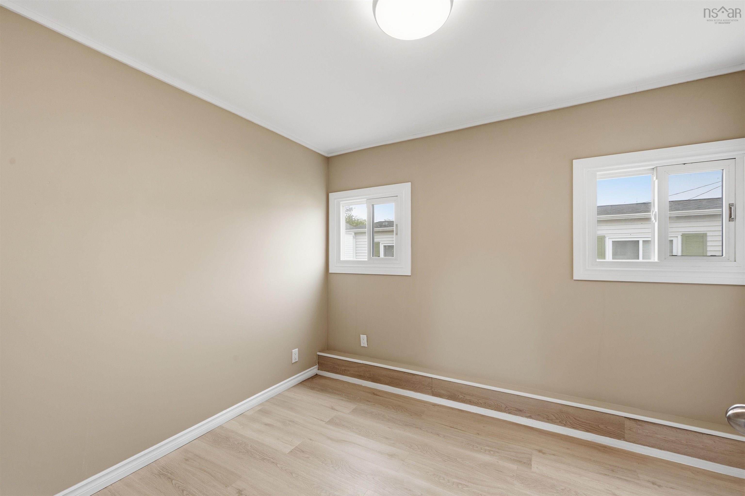 View image 18