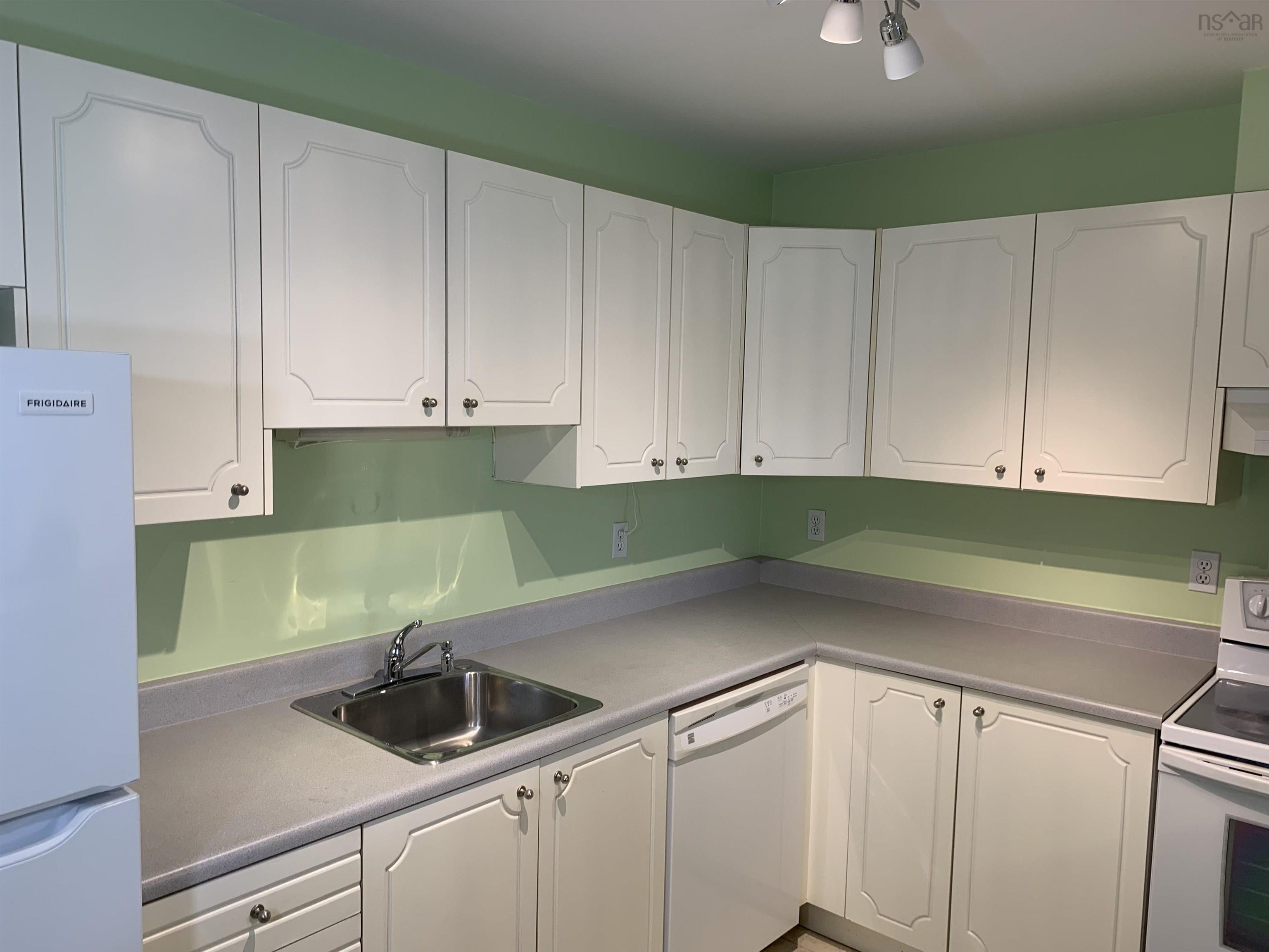 View image 18
