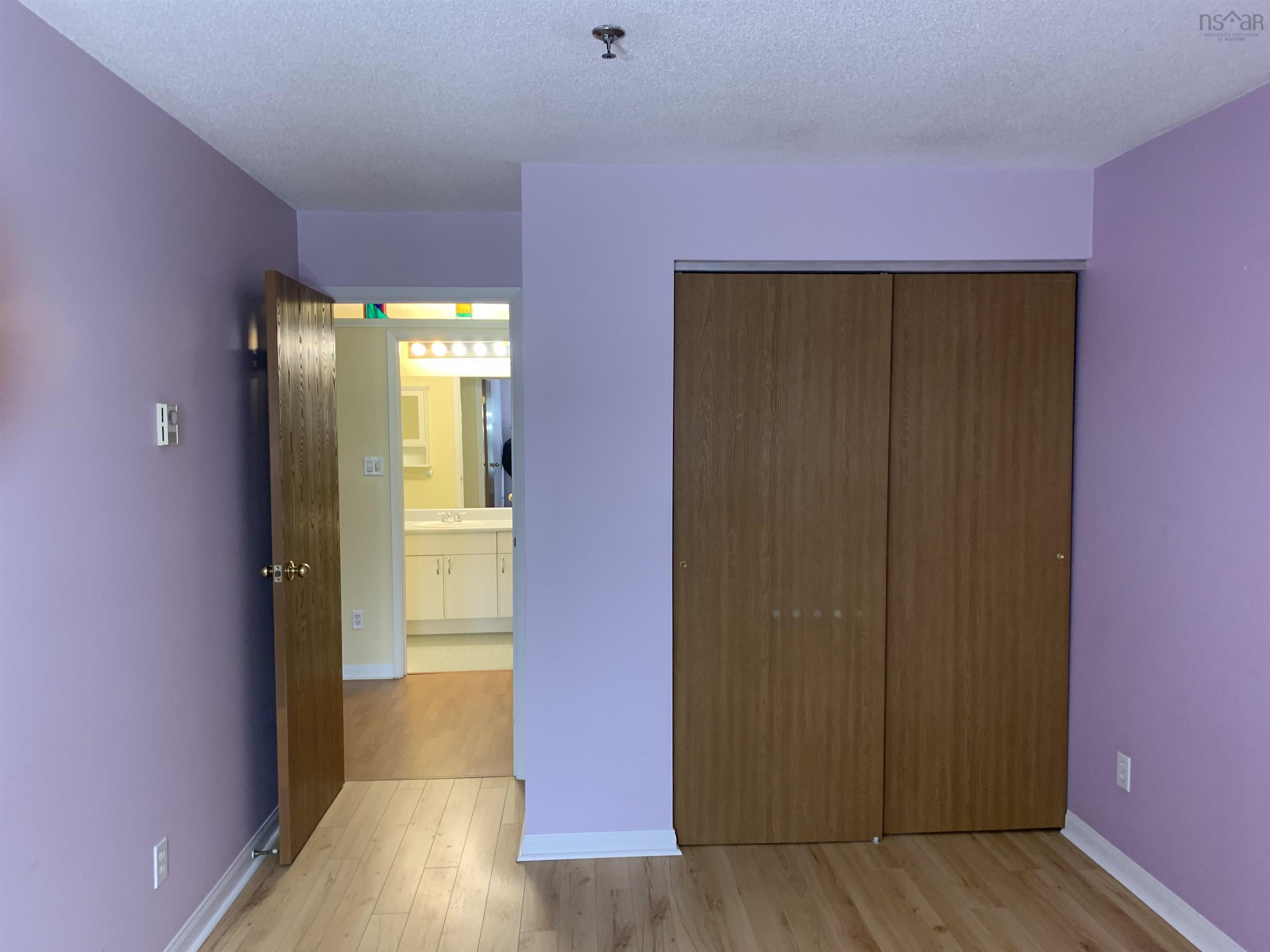 View image 32