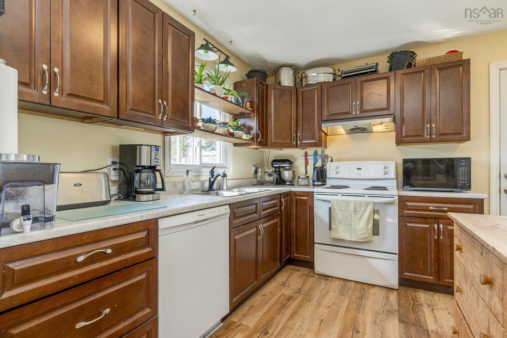 View image 13