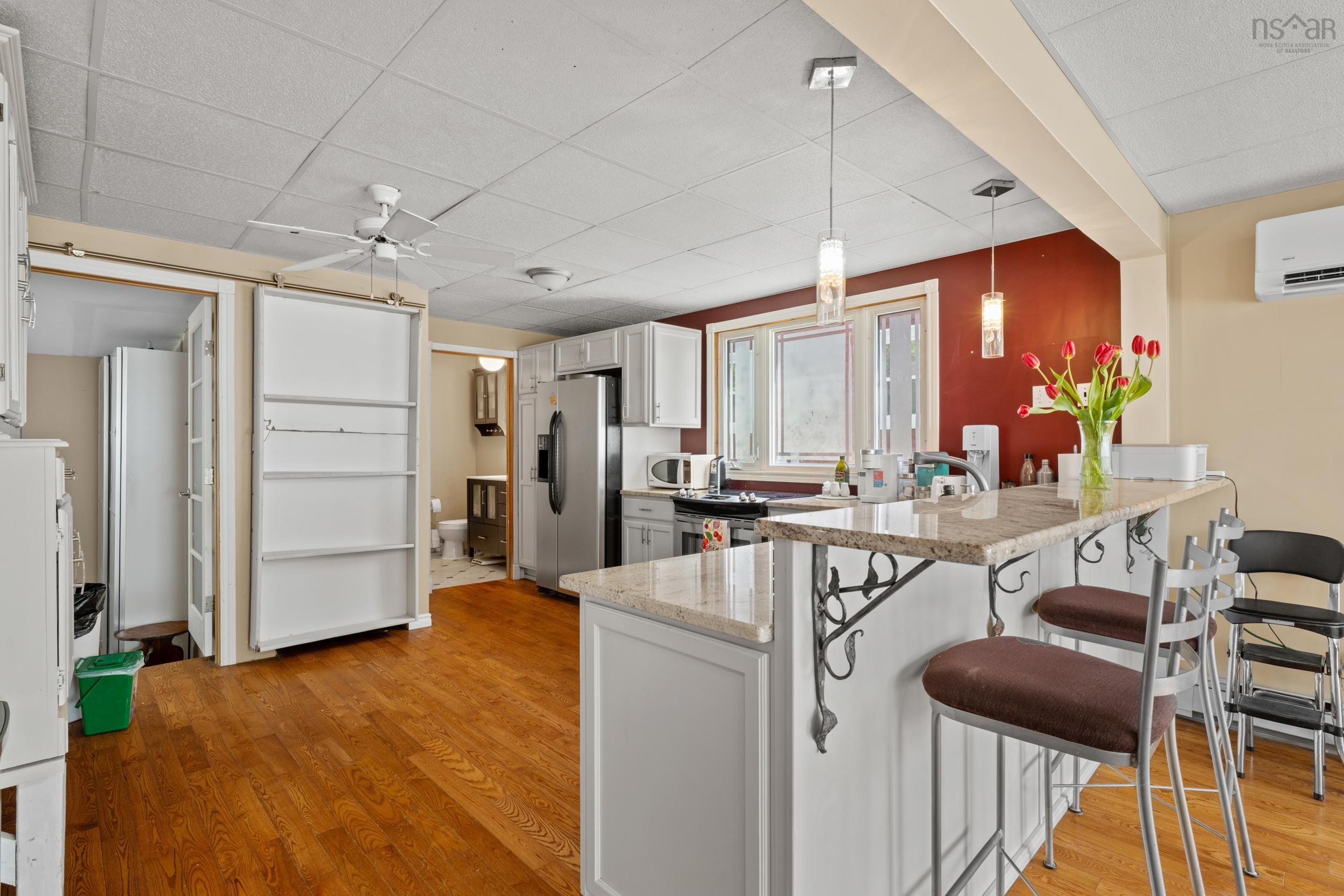 View image 11