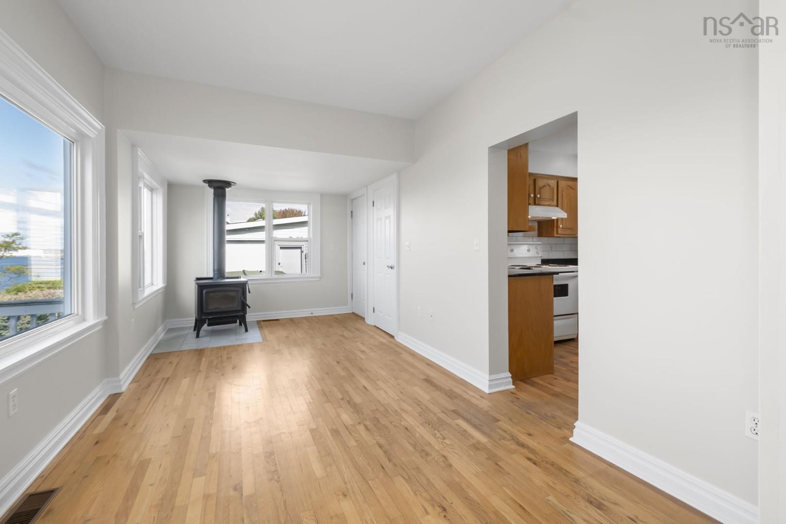View image 10