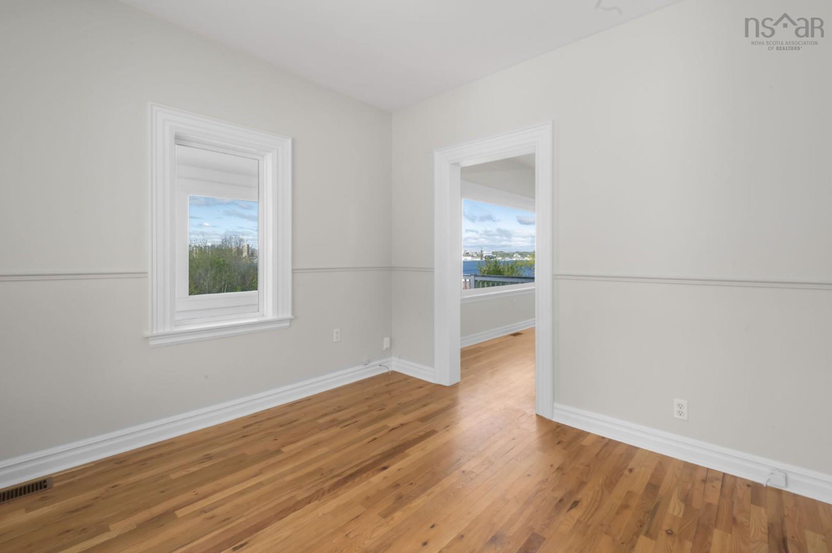 View image 8