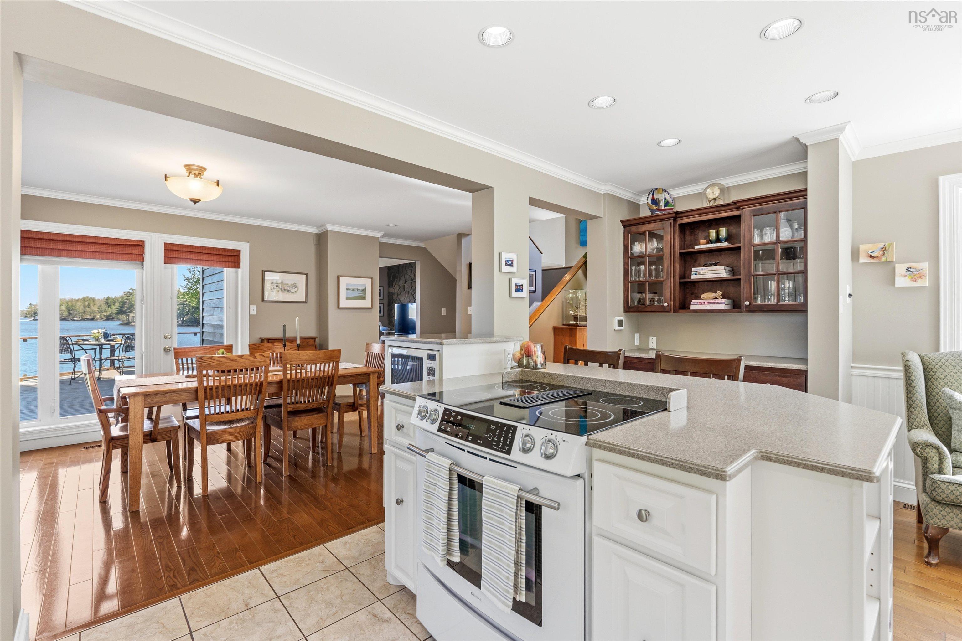 View image 8