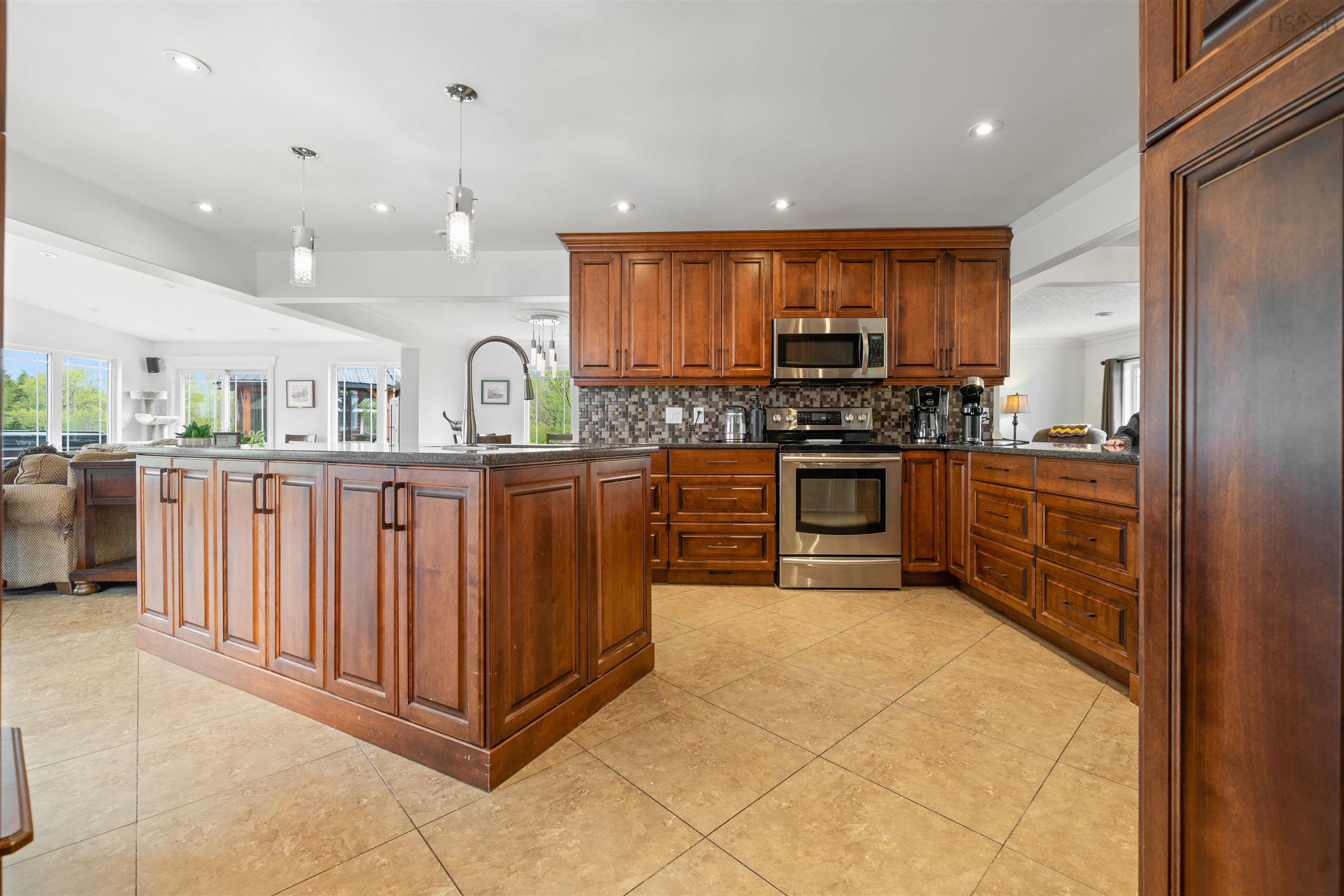 View image 9