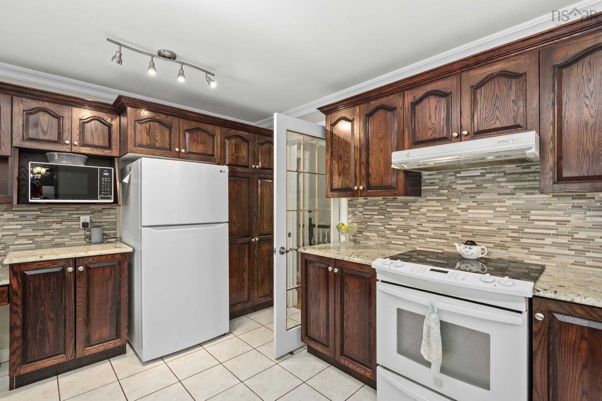 View image 17