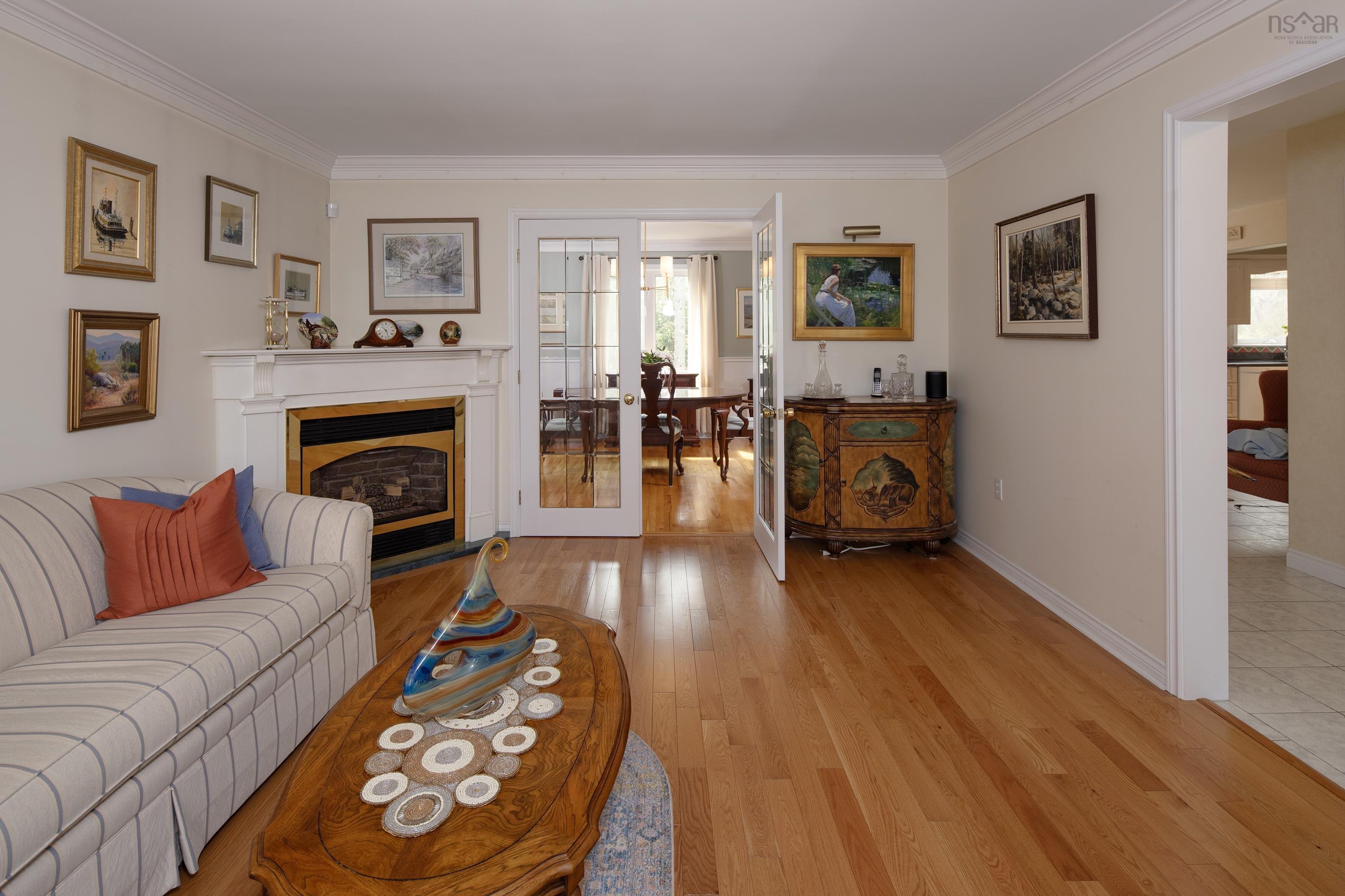 View image 11