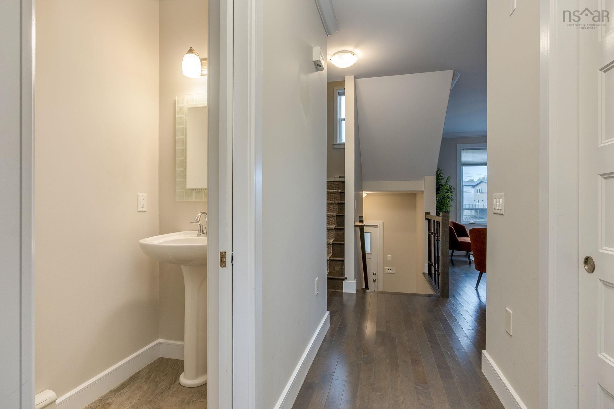 View image 9