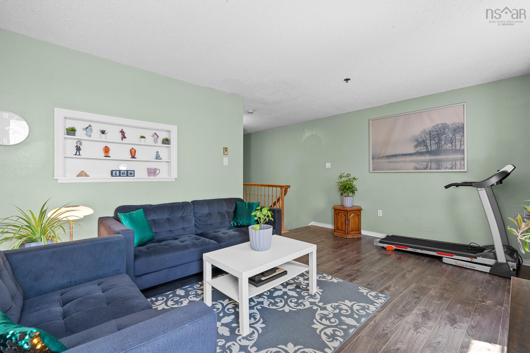 View image 9