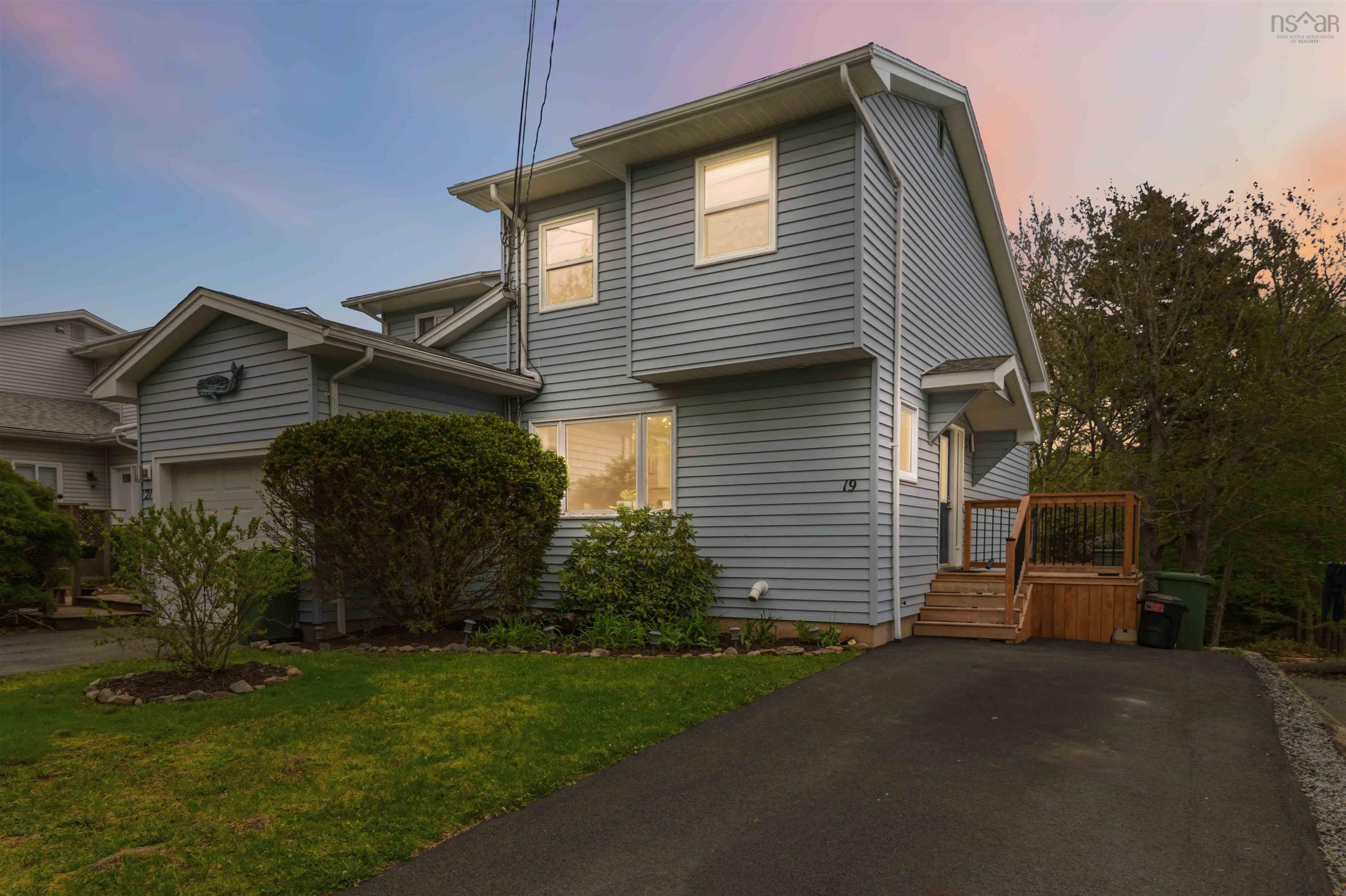 Thumbnail image for 19 Theakston Avenue MLS<sup>®</sup> 202612613