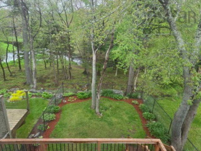 View image 12