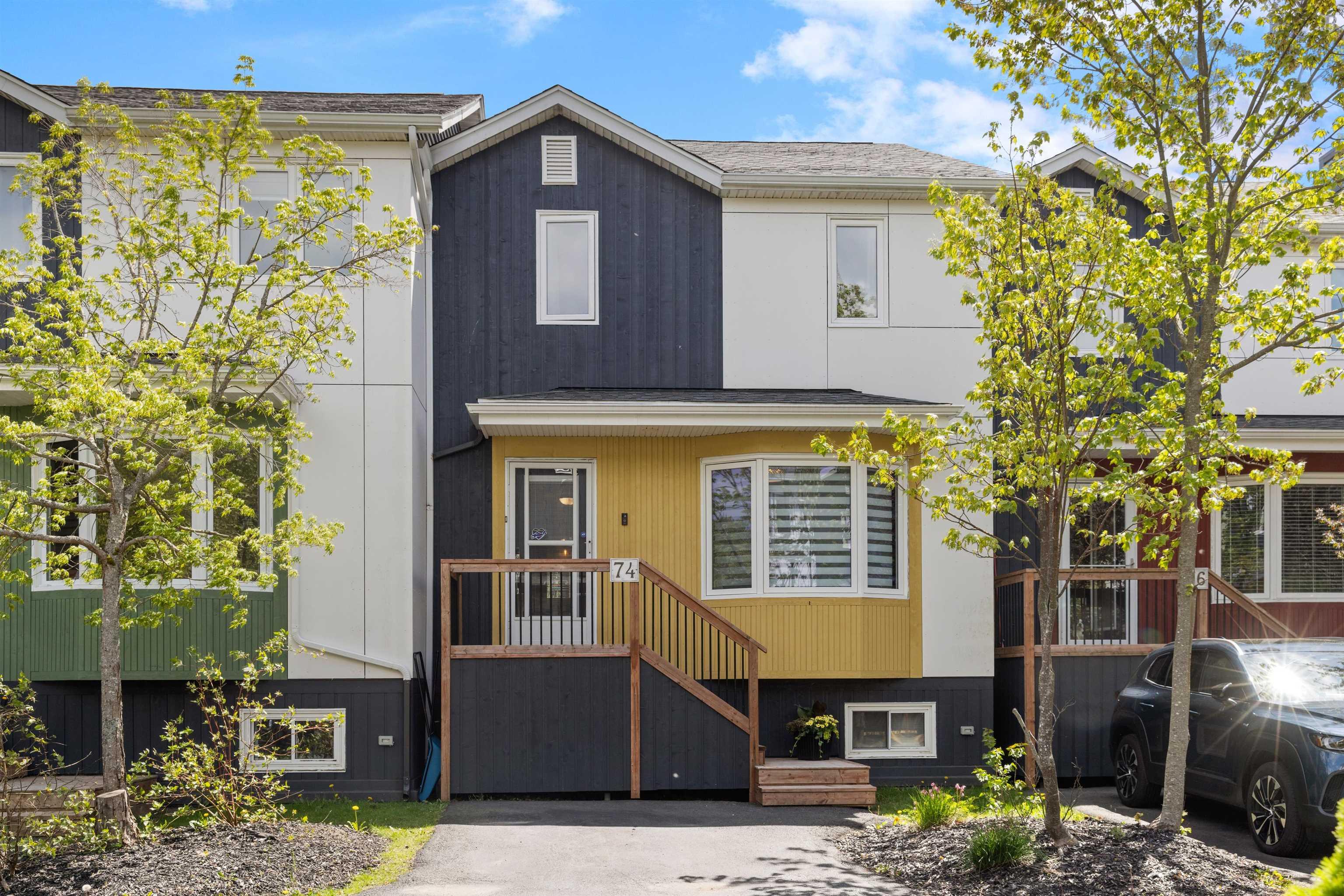 Thumbnail image for 74 Attenborough Court MLS<sup>®</sup> 202612628