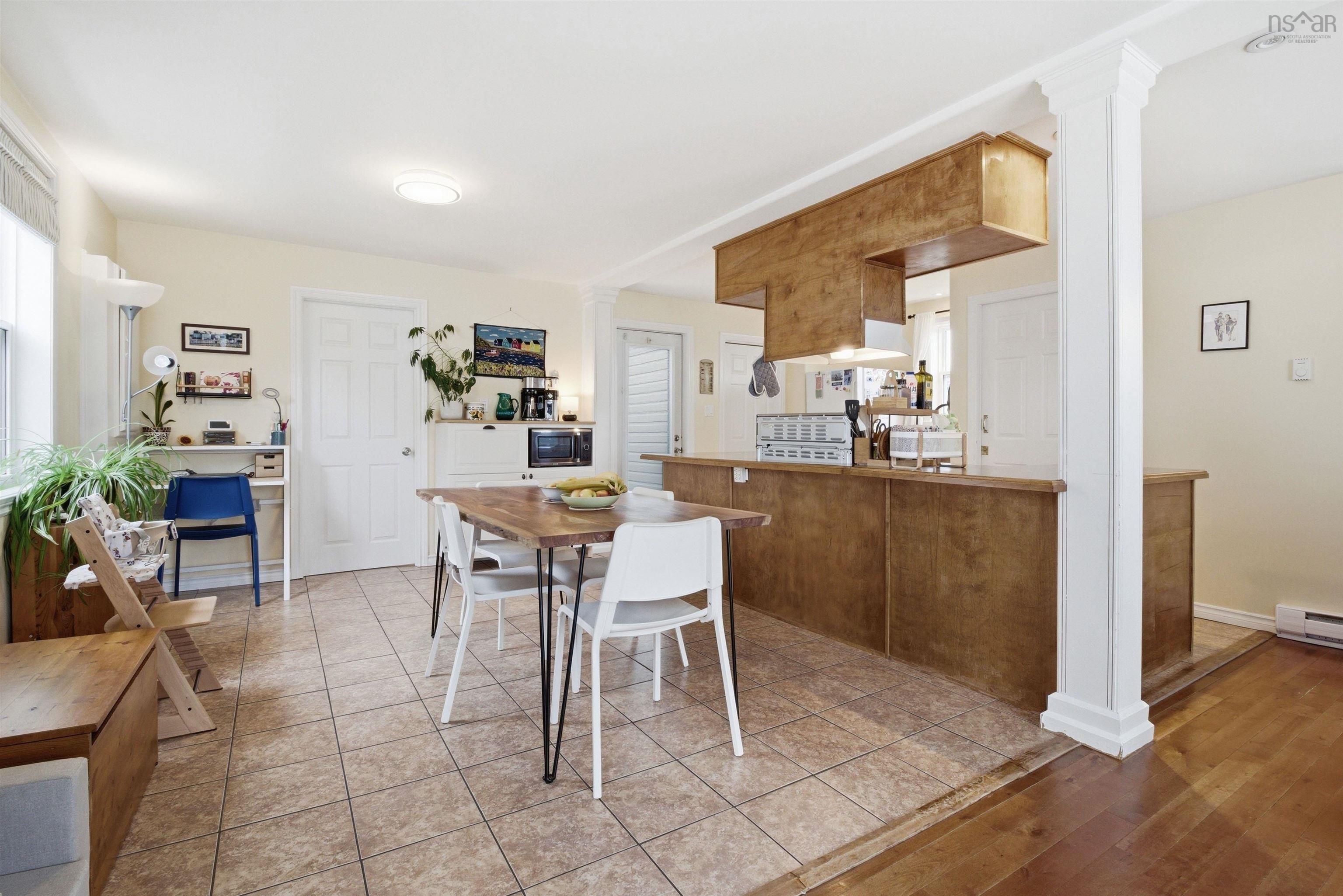 View image 12