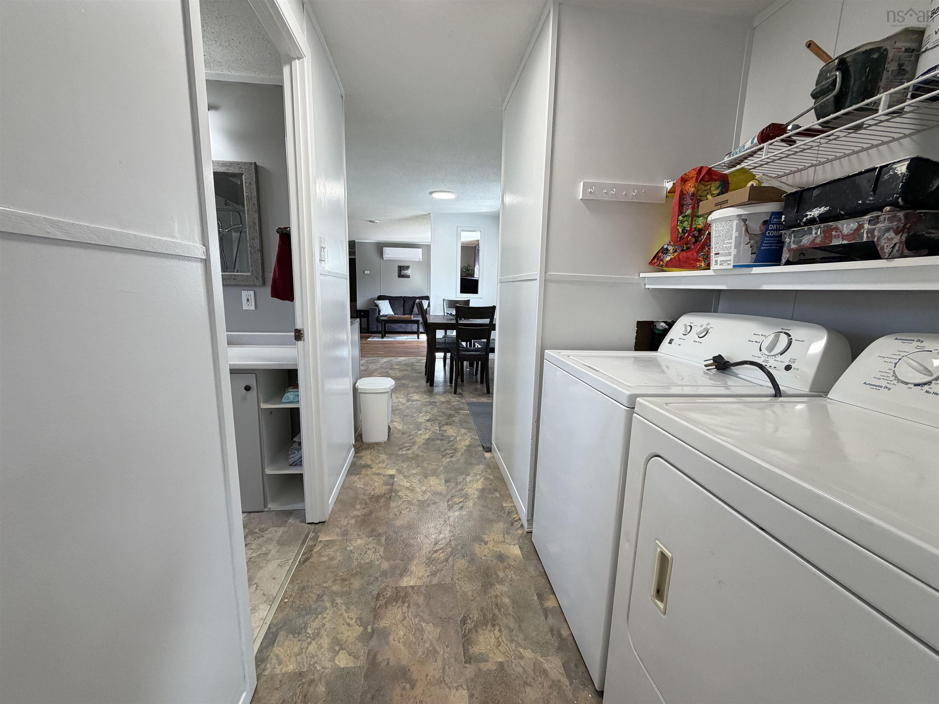 View image 18