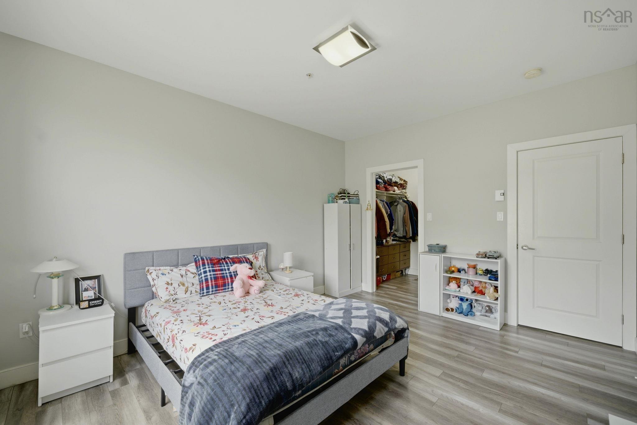 View image 11