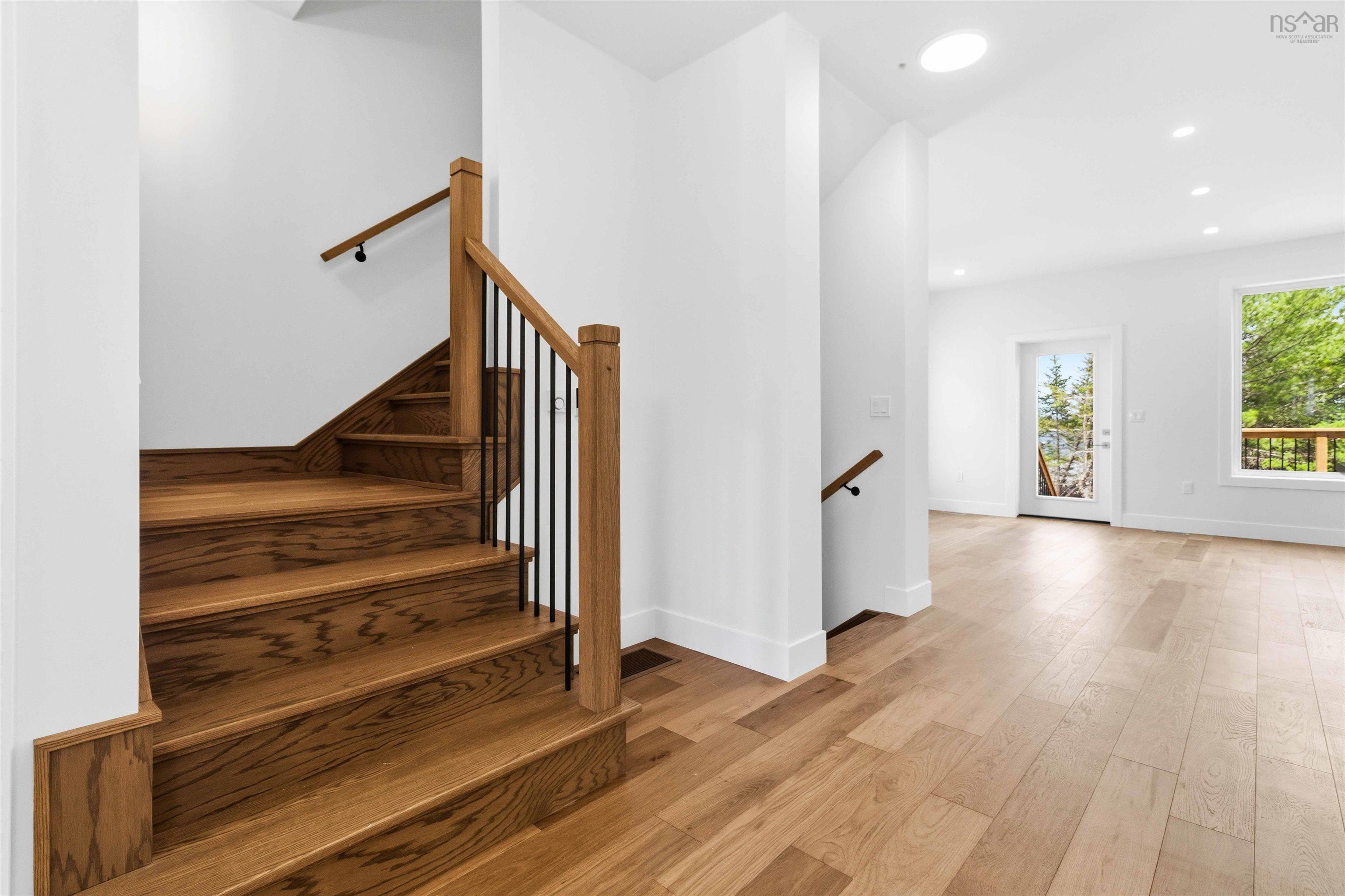 View image 18