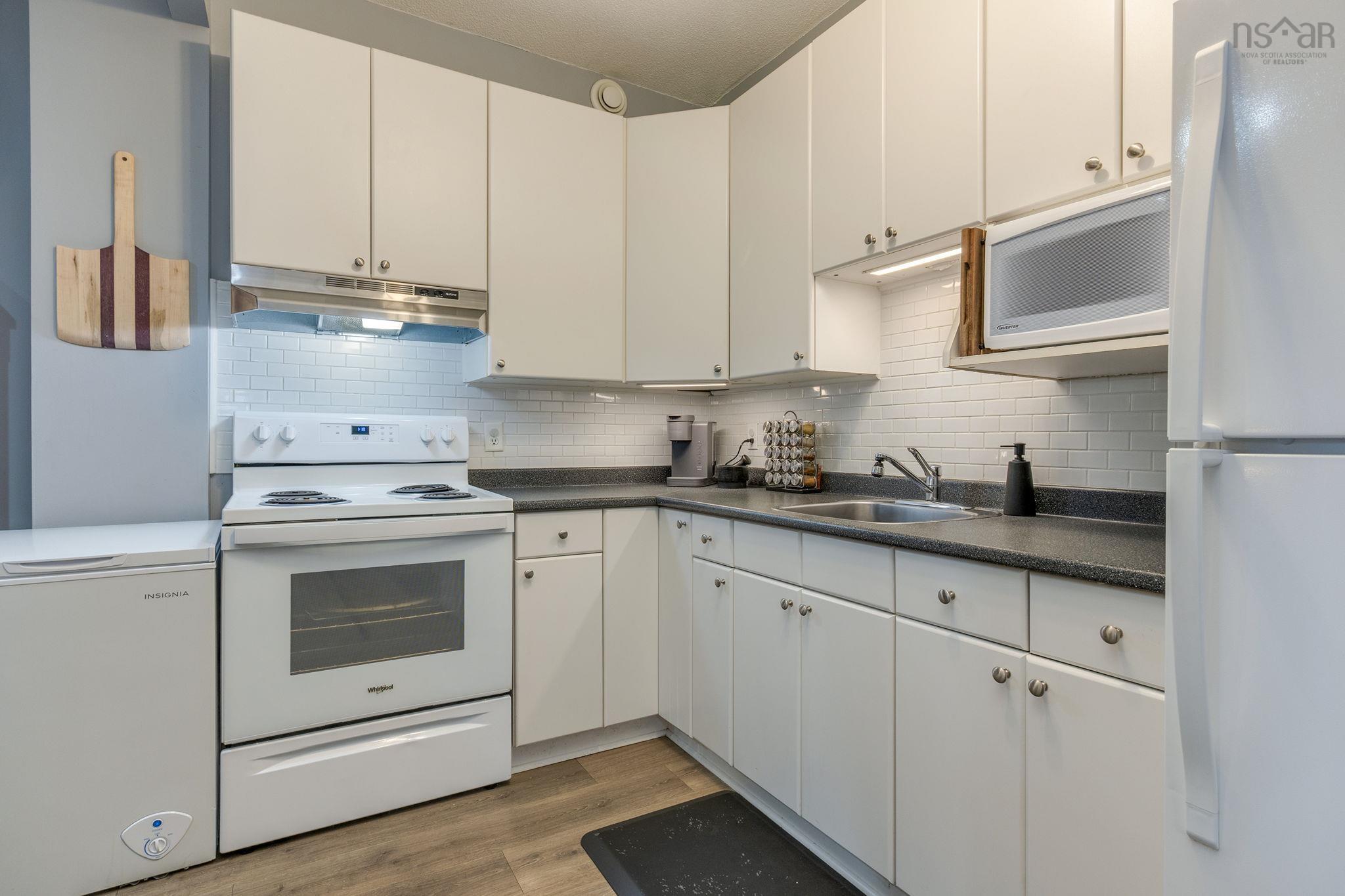 View image 10