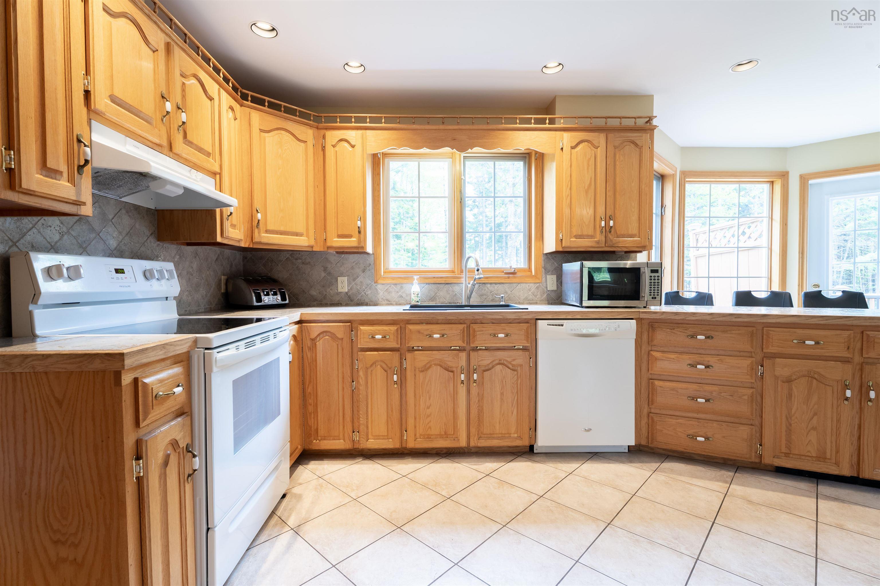 View image 12