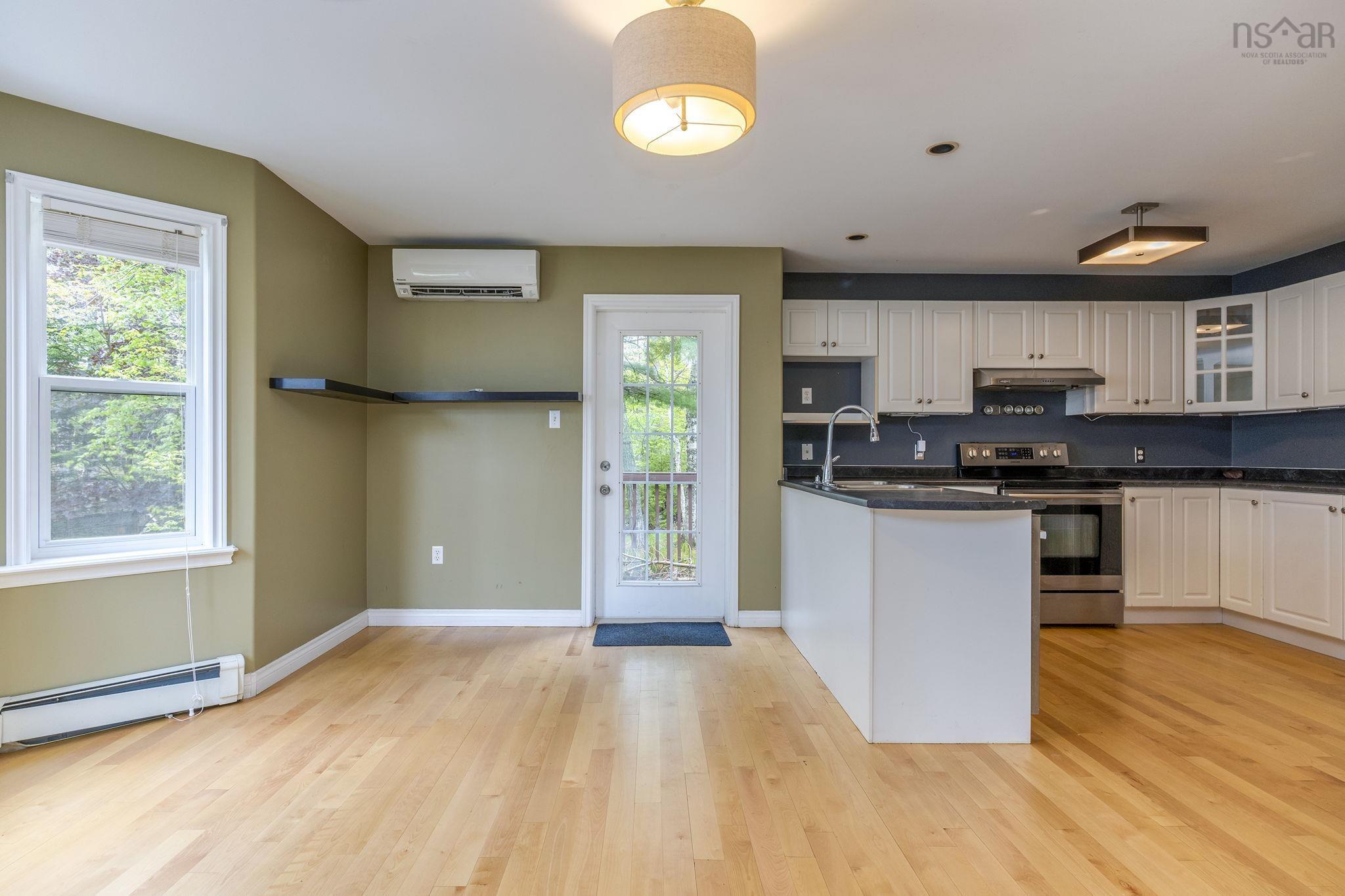 View image 12