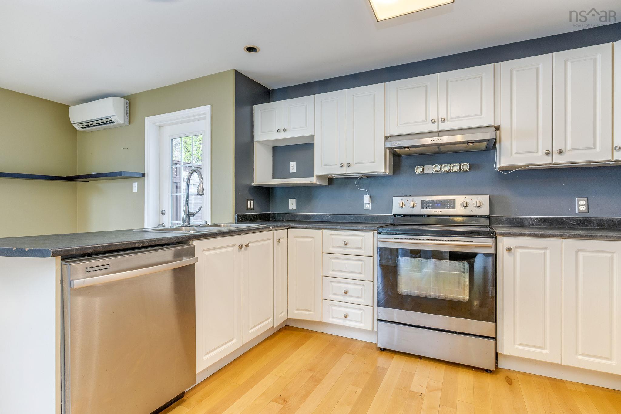 View image 18