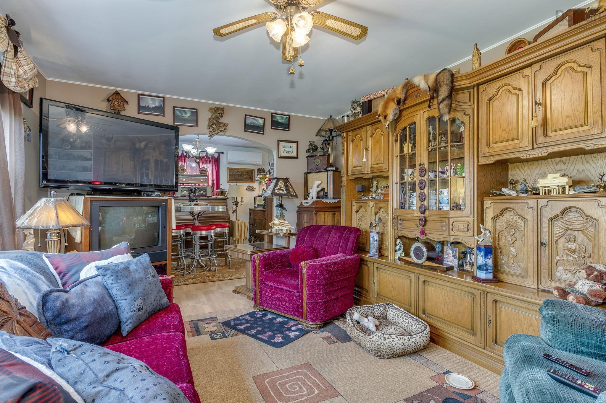 View image 8