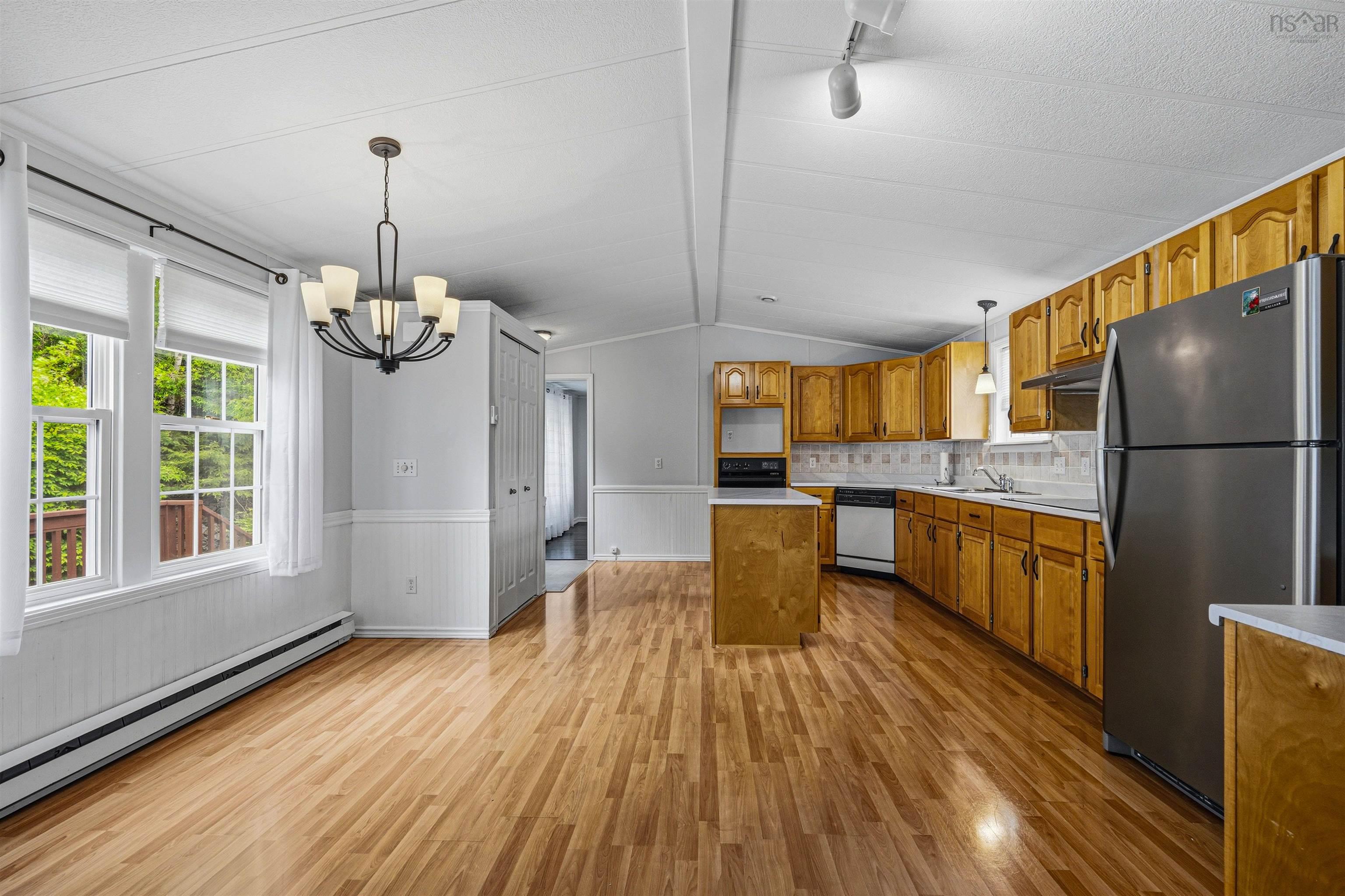 View image 12