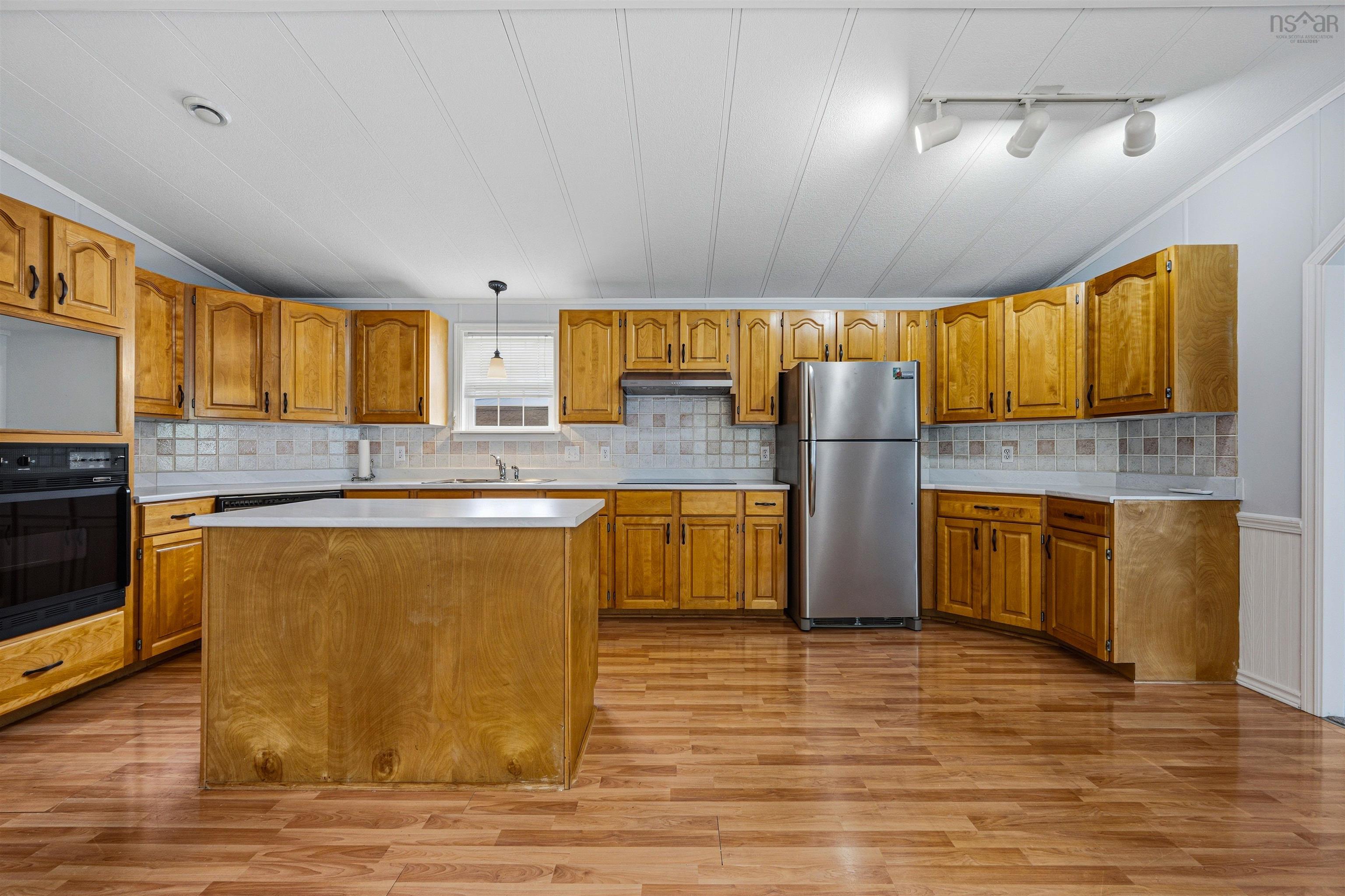 View image 17