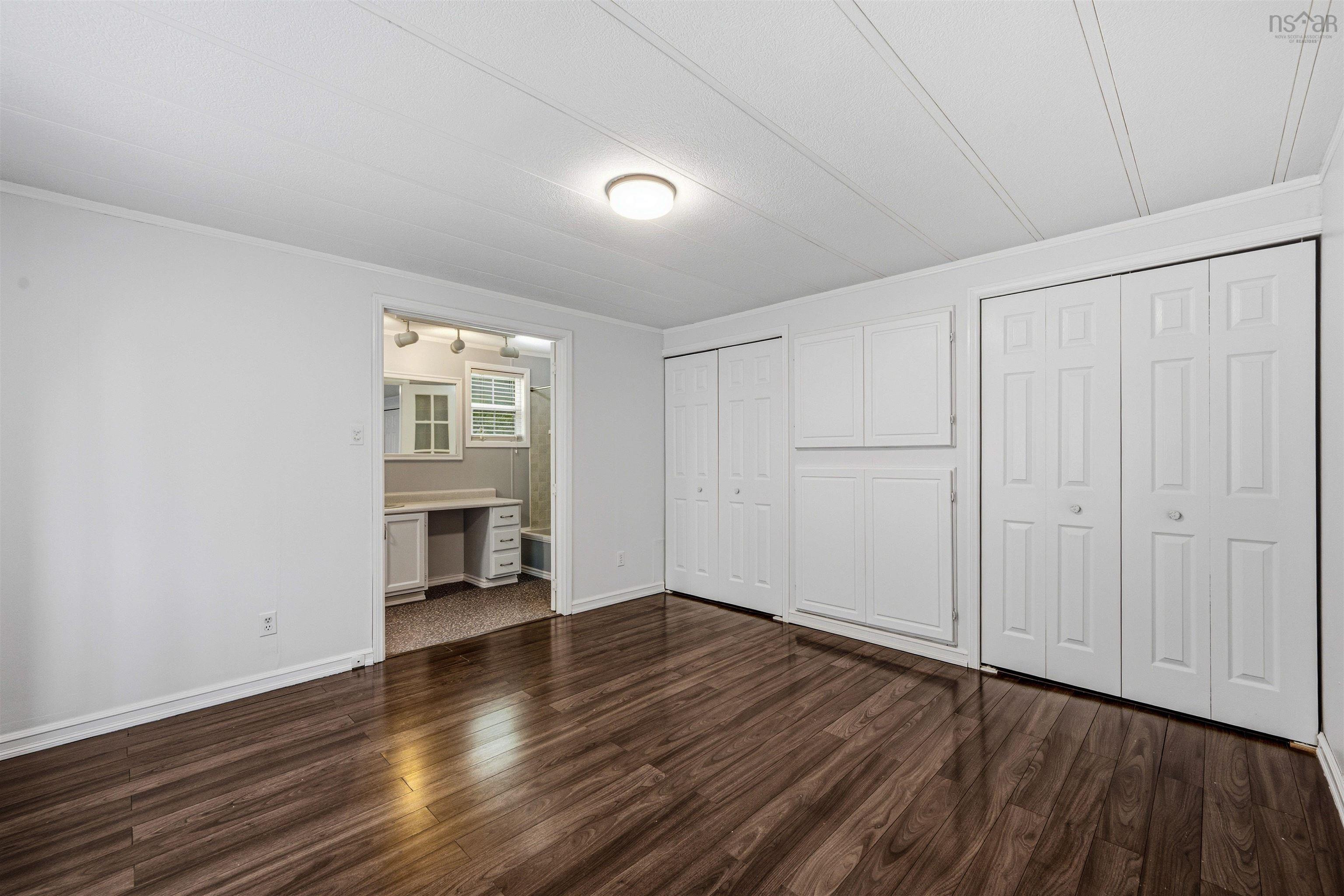 View image 21