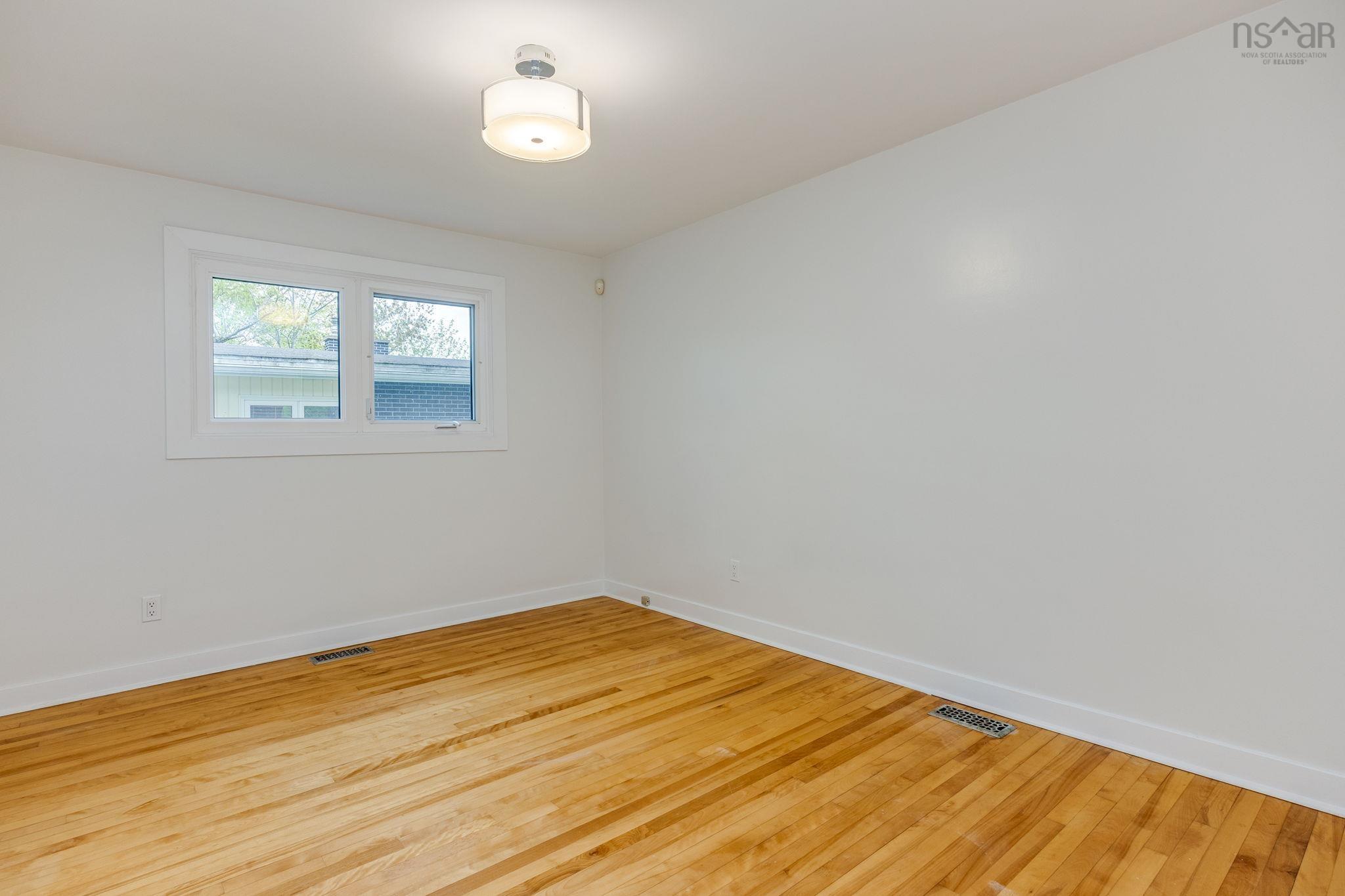 View image 19