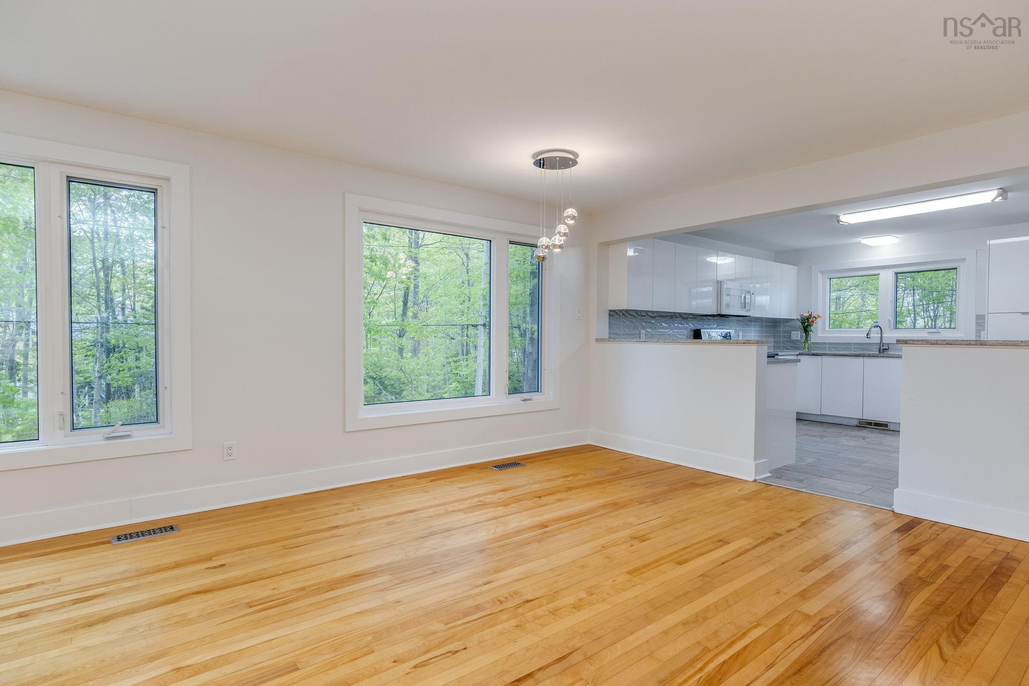 View image 9