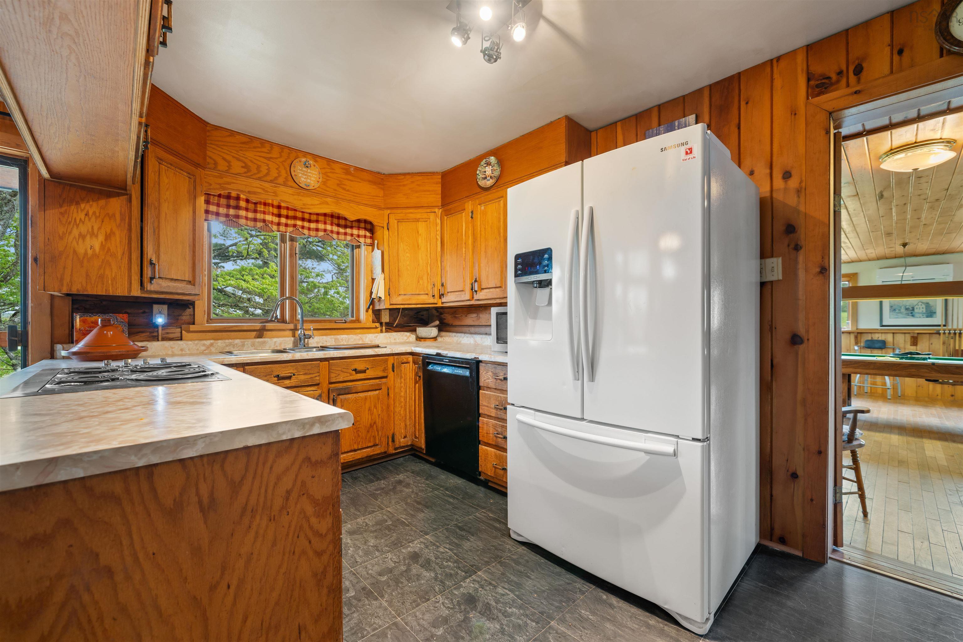 View image 12