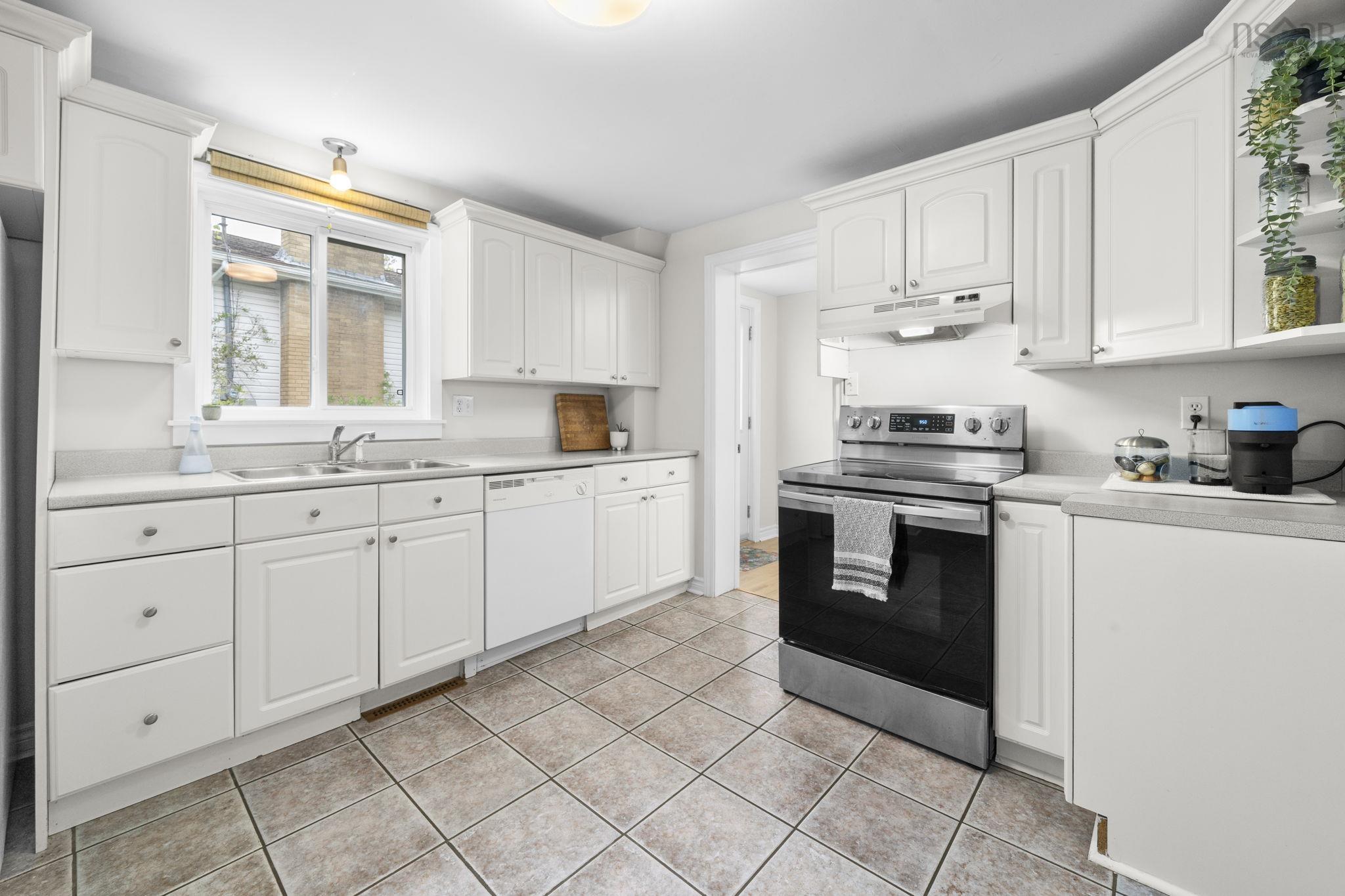 View image 16