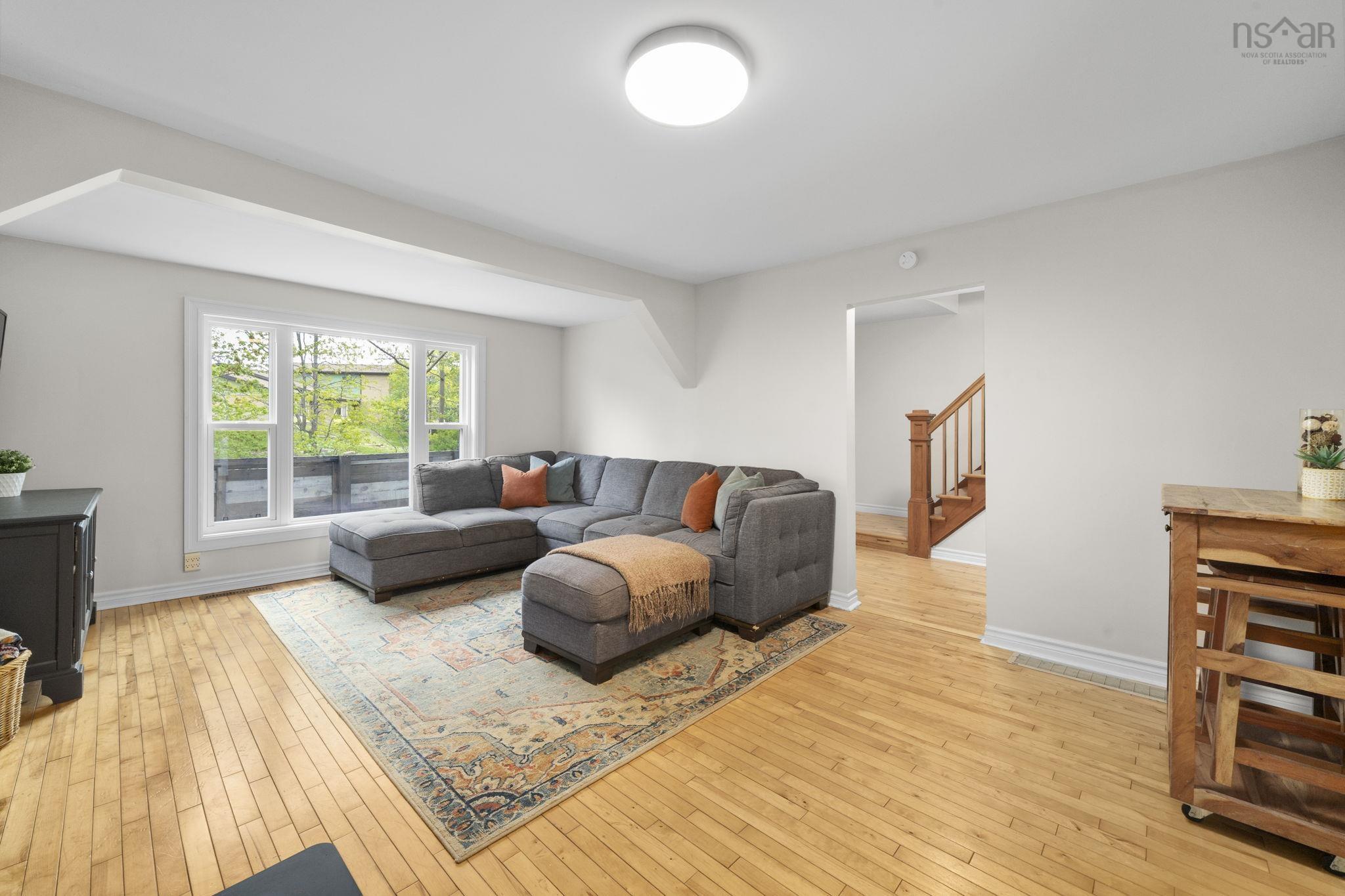 View image 8