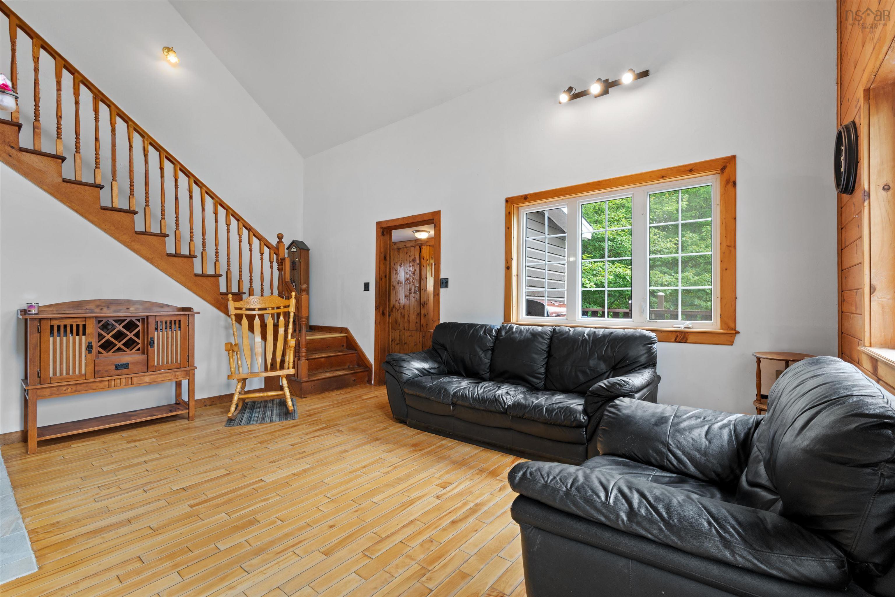 View image 12