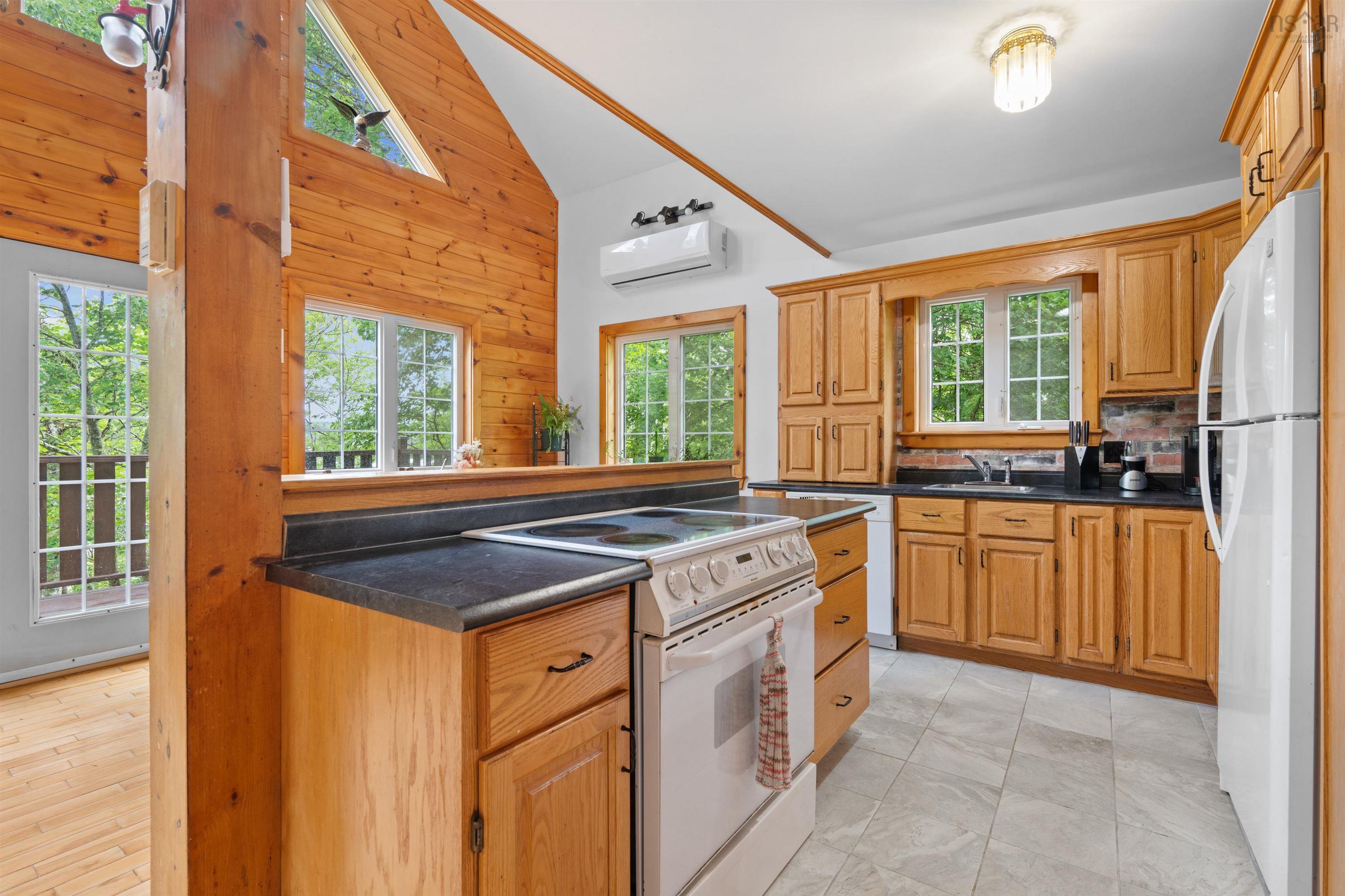 View image 18