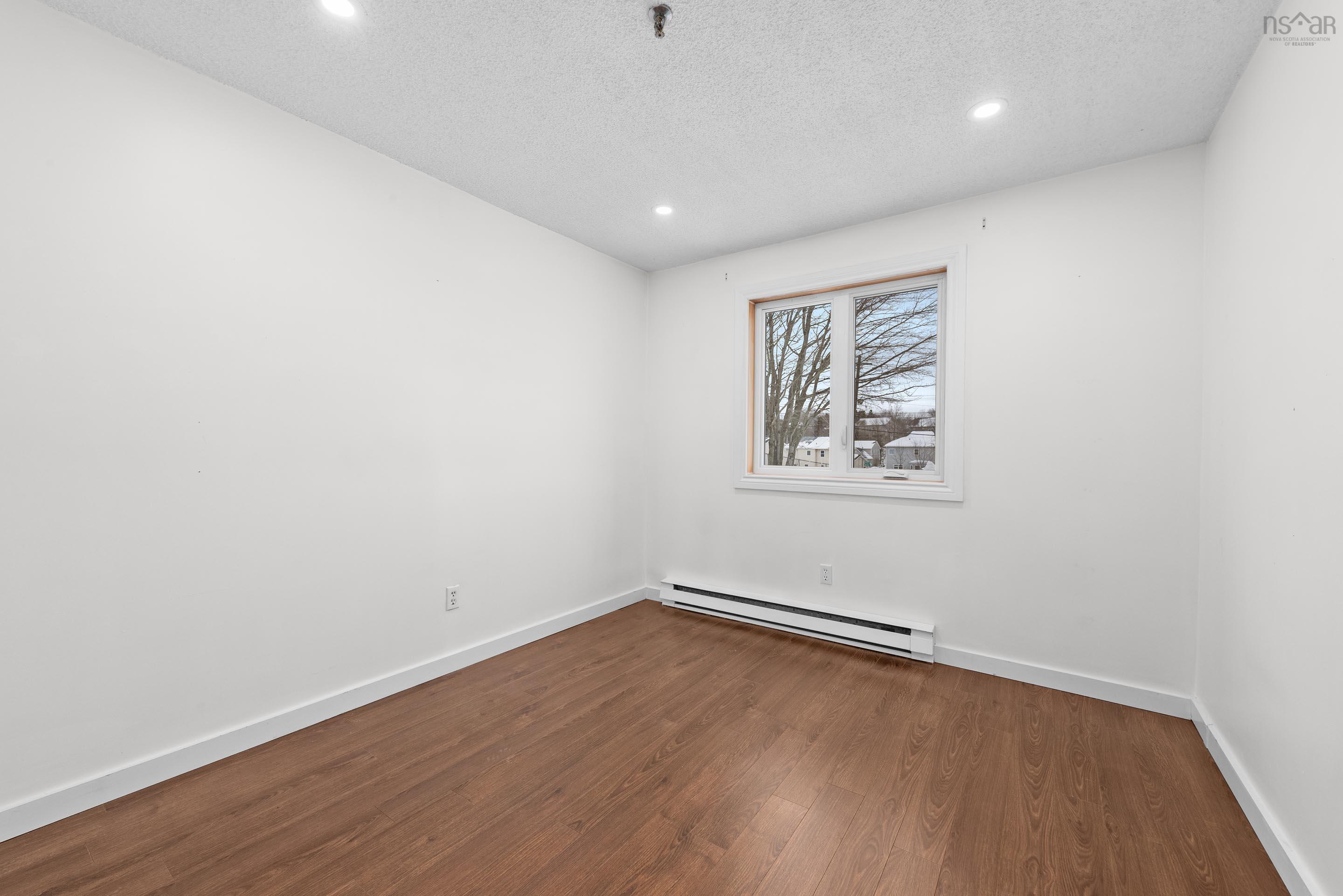 View image 15
