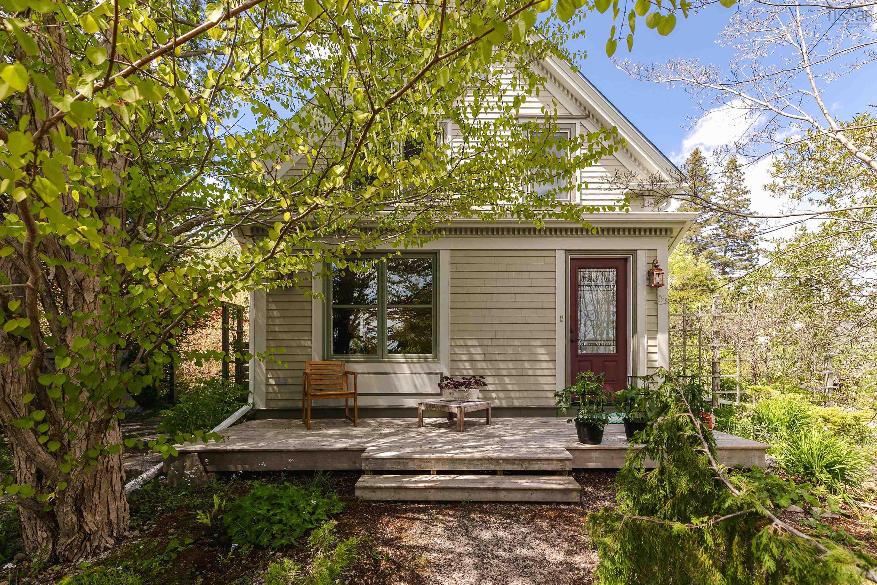 Thumbnail image for 10317 St Margarets Bay Road MLS<sup>®</sup> 202612866