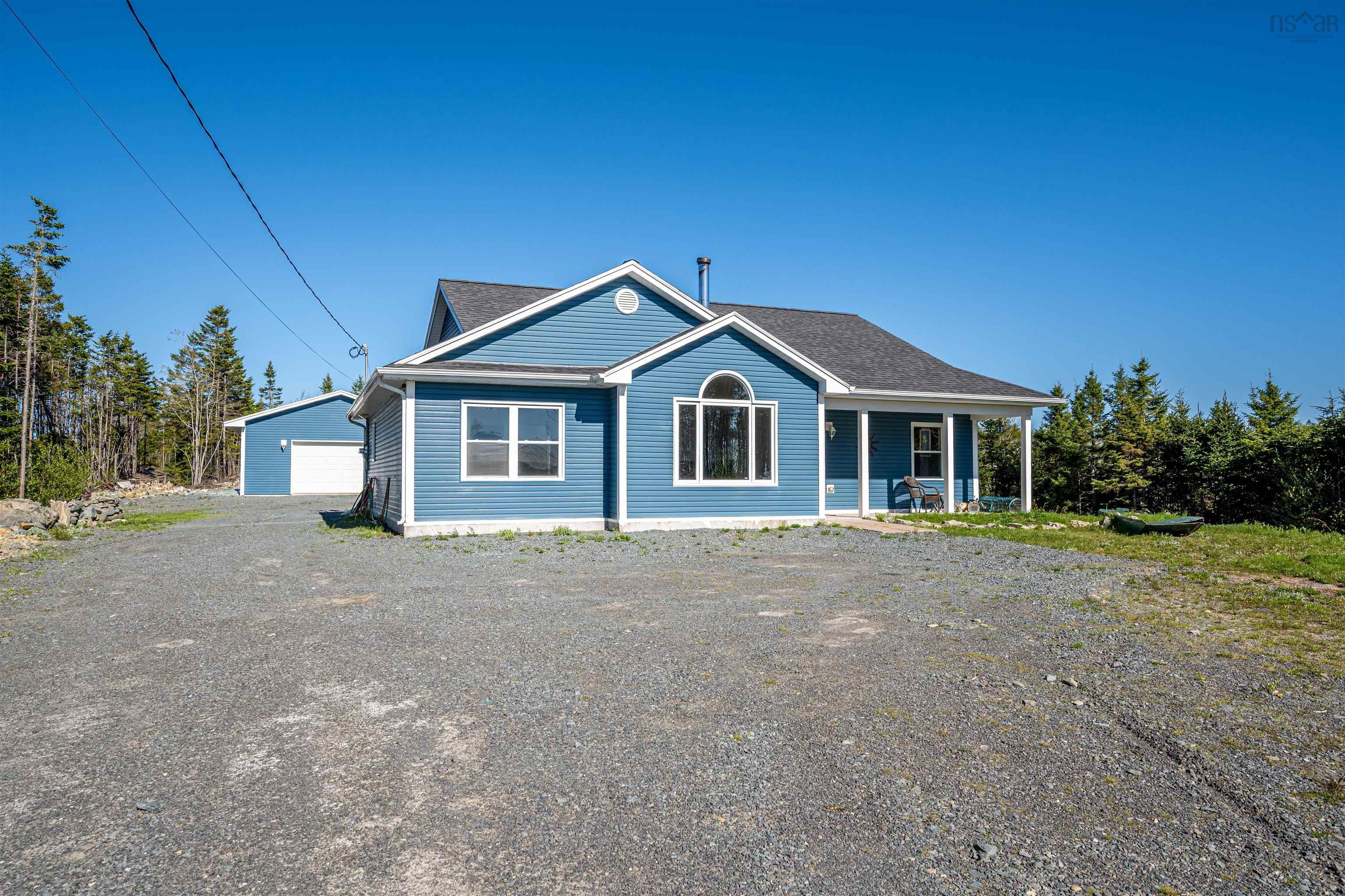 Thumbnail image for 281 Heselton Drive MLS<sup>®</sup> 202612903