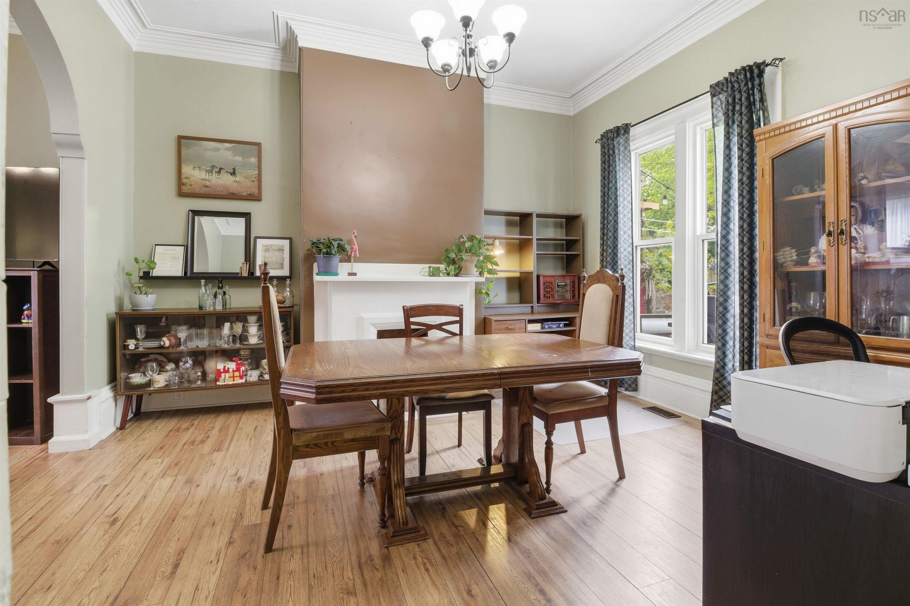 View image 10