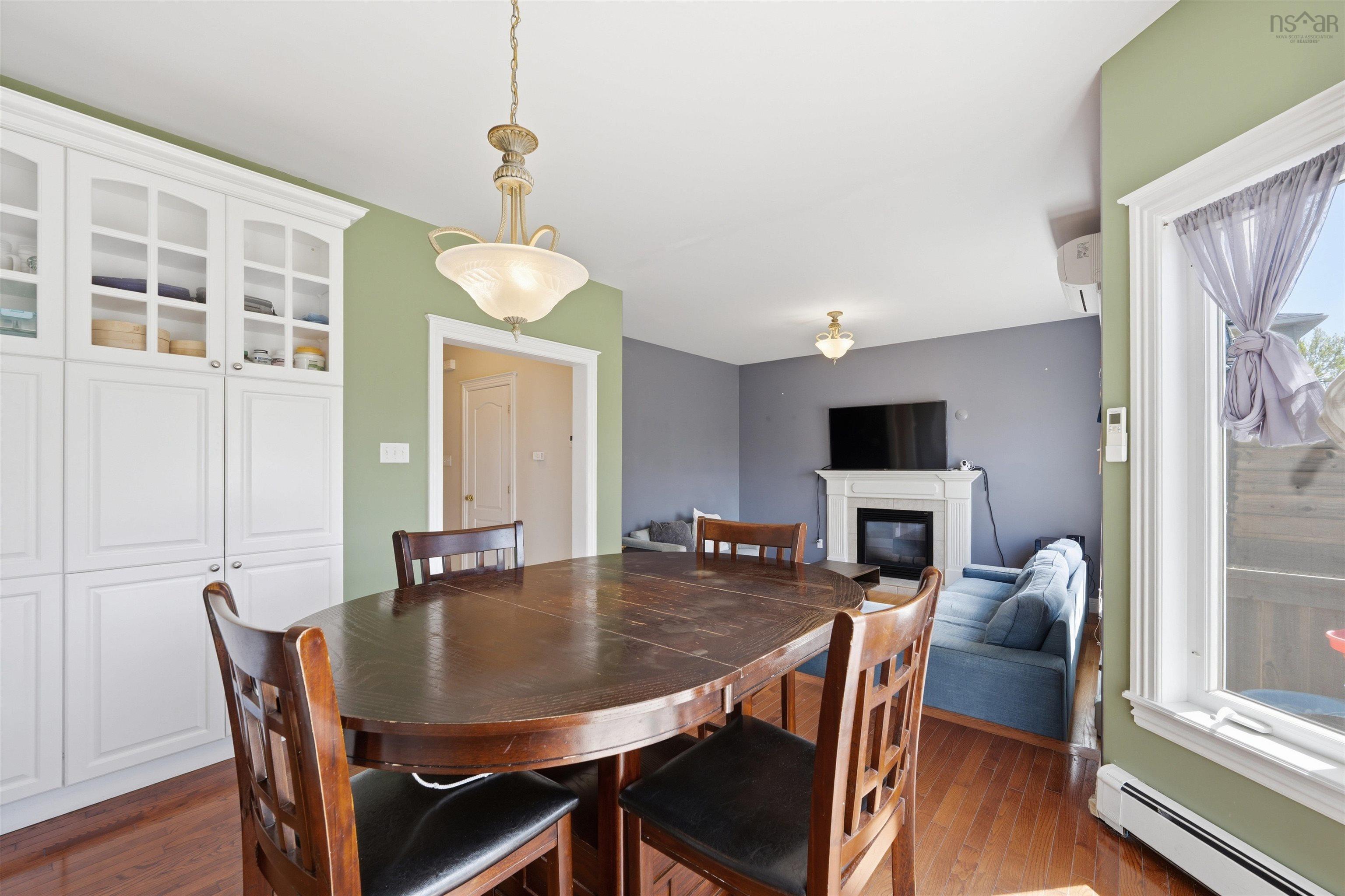 View image 12