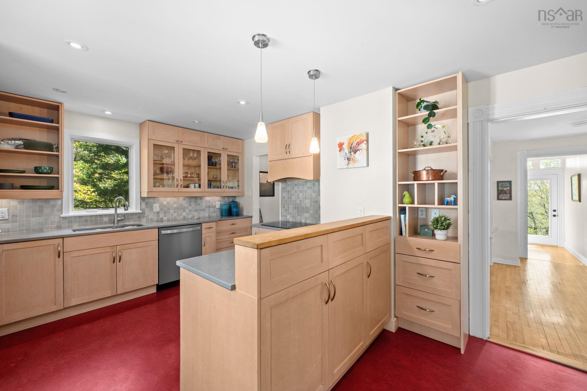 View image 12