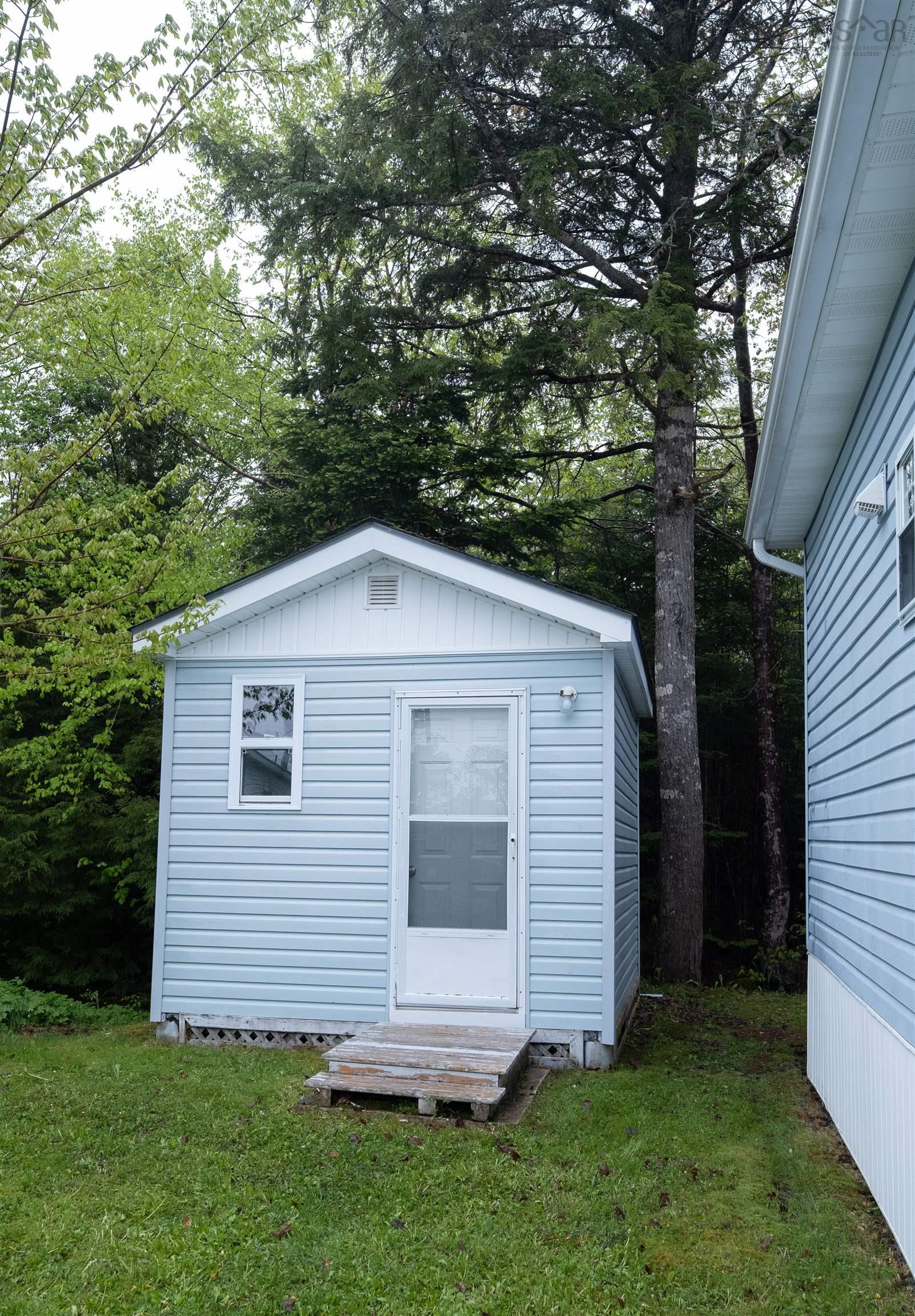 View image 11